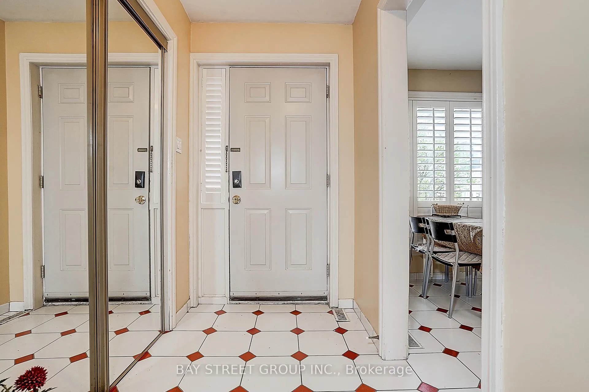Photo 4 of Unit 10, 91 Rameau Drive, North York, Hillcrest Village — HOMEH