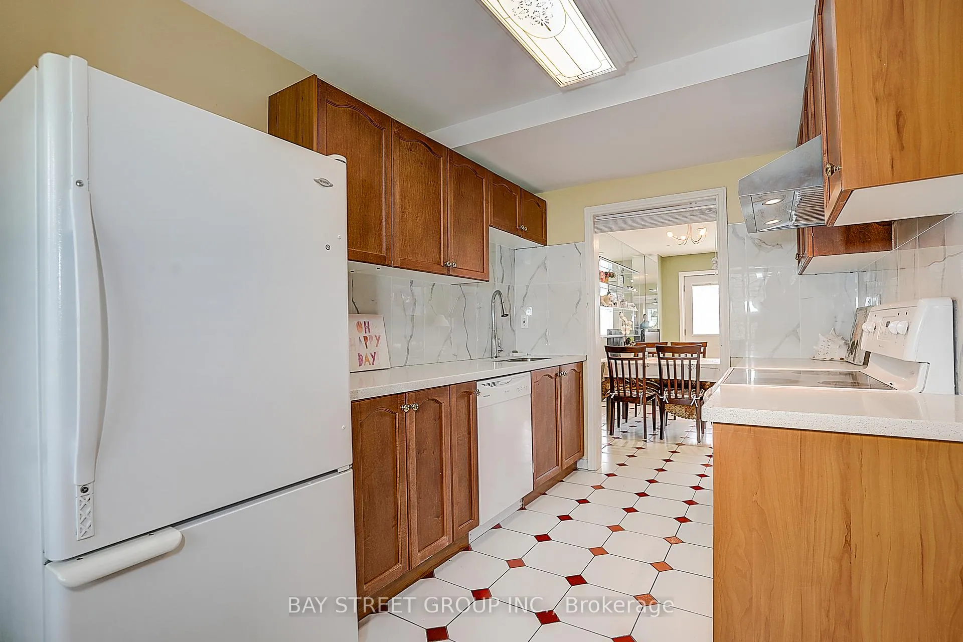 Photo 8 of Unit 10, 91 Rameau Drive, North York, Hillcrest Village — HOMEH