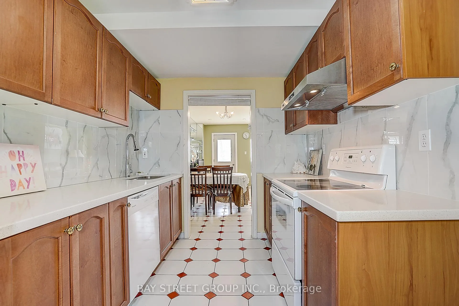 Photo 9 of Unit 10, 91 Rameau Drive, North York, Hillcrest Village — HOMEH
