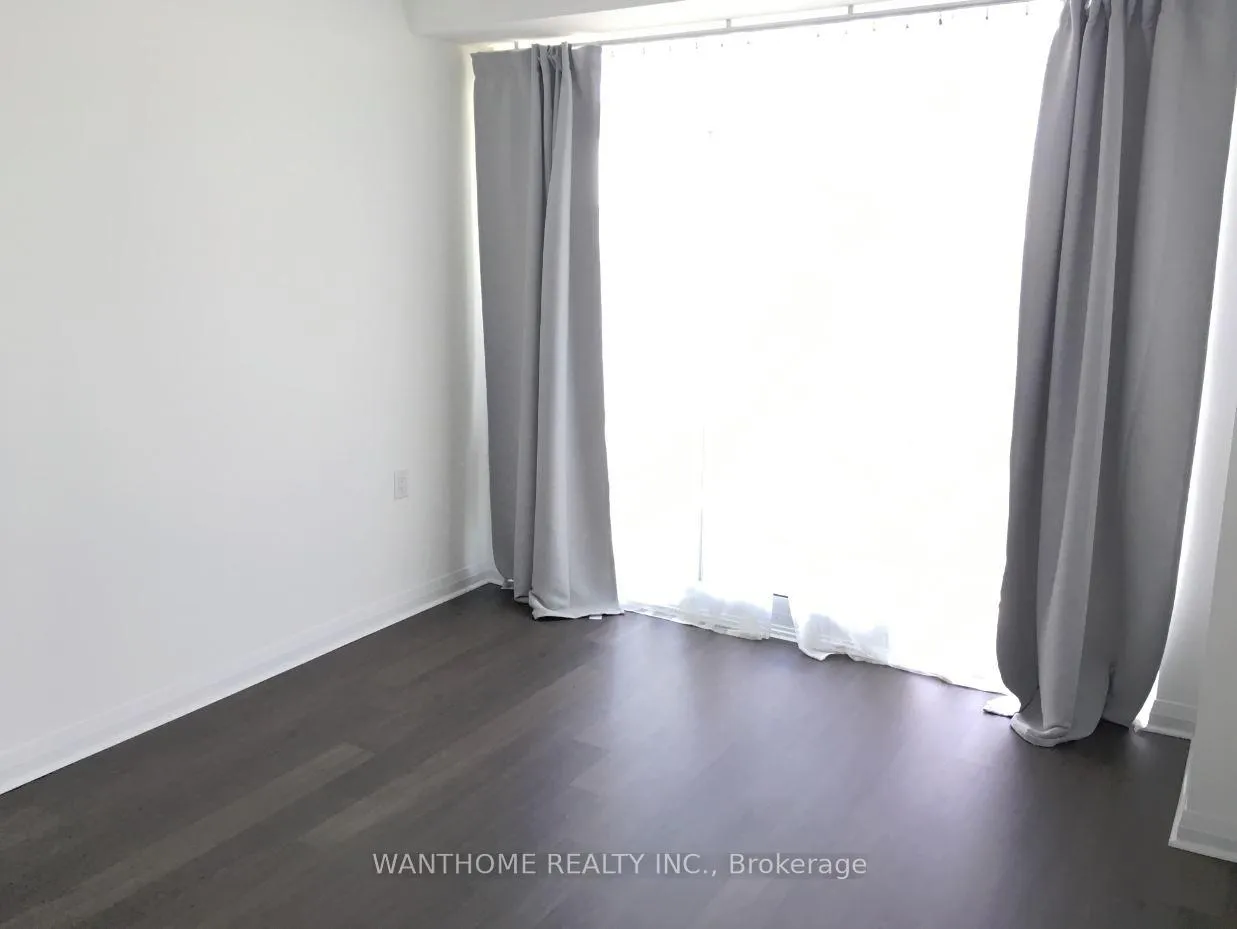 Photo 7 of Unit 1603, 55 Oneida Crescent, Richmond Hill, Langstaff — HOMEH