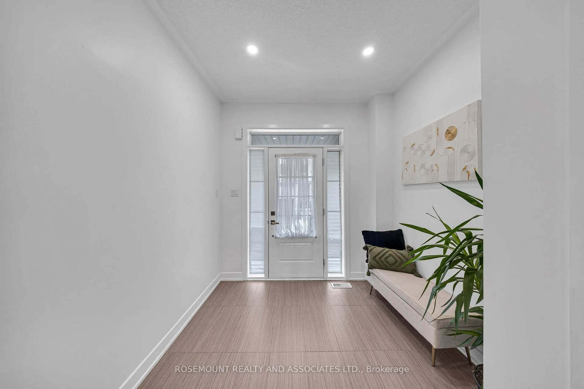 Photo 3 of 98 Donald Fleming Way, Whitby, Pringle Creek — HOMEH