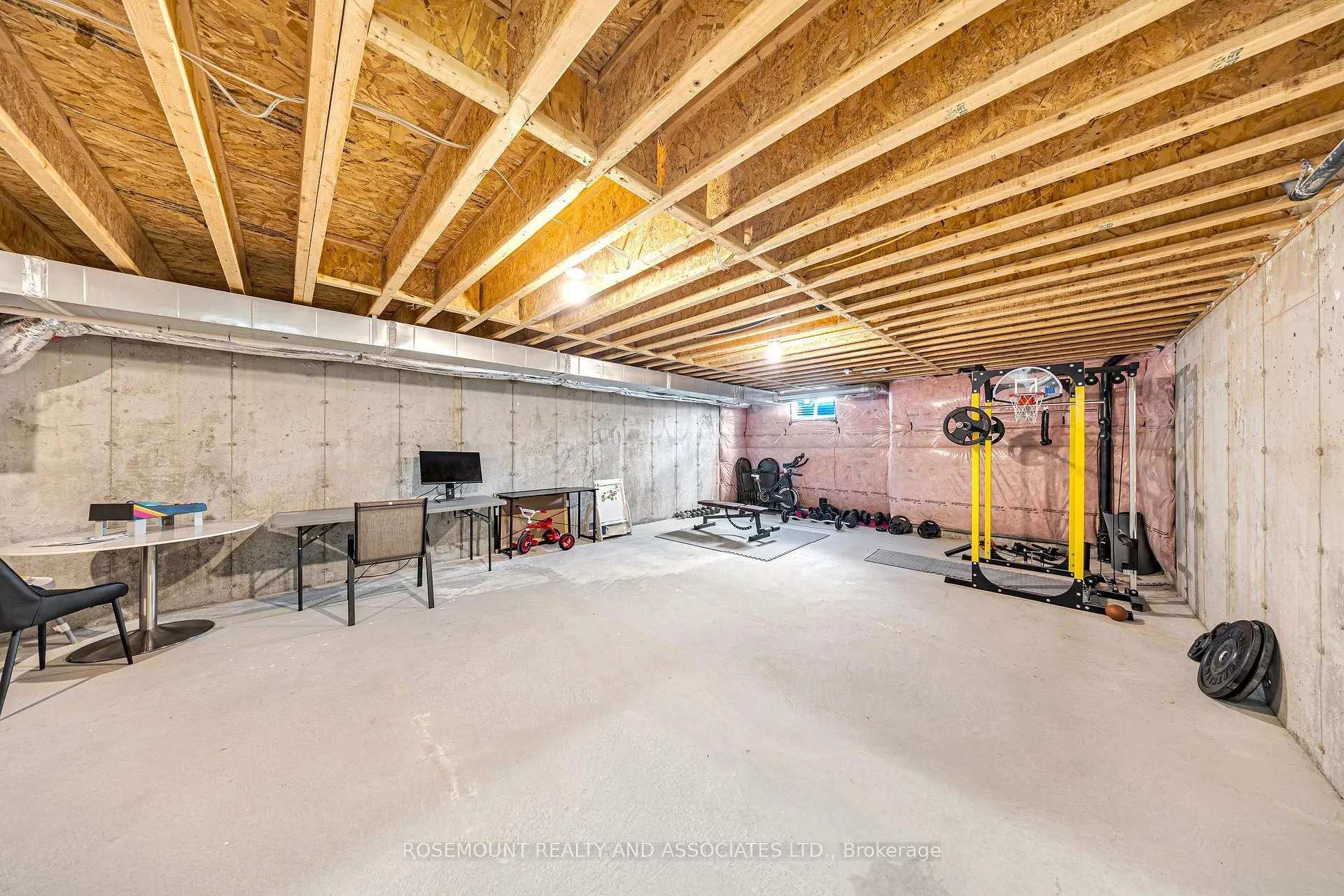 Photo 40 of 98 Donald Fleming Way, Whitby, Pringle Creek — HOMEH