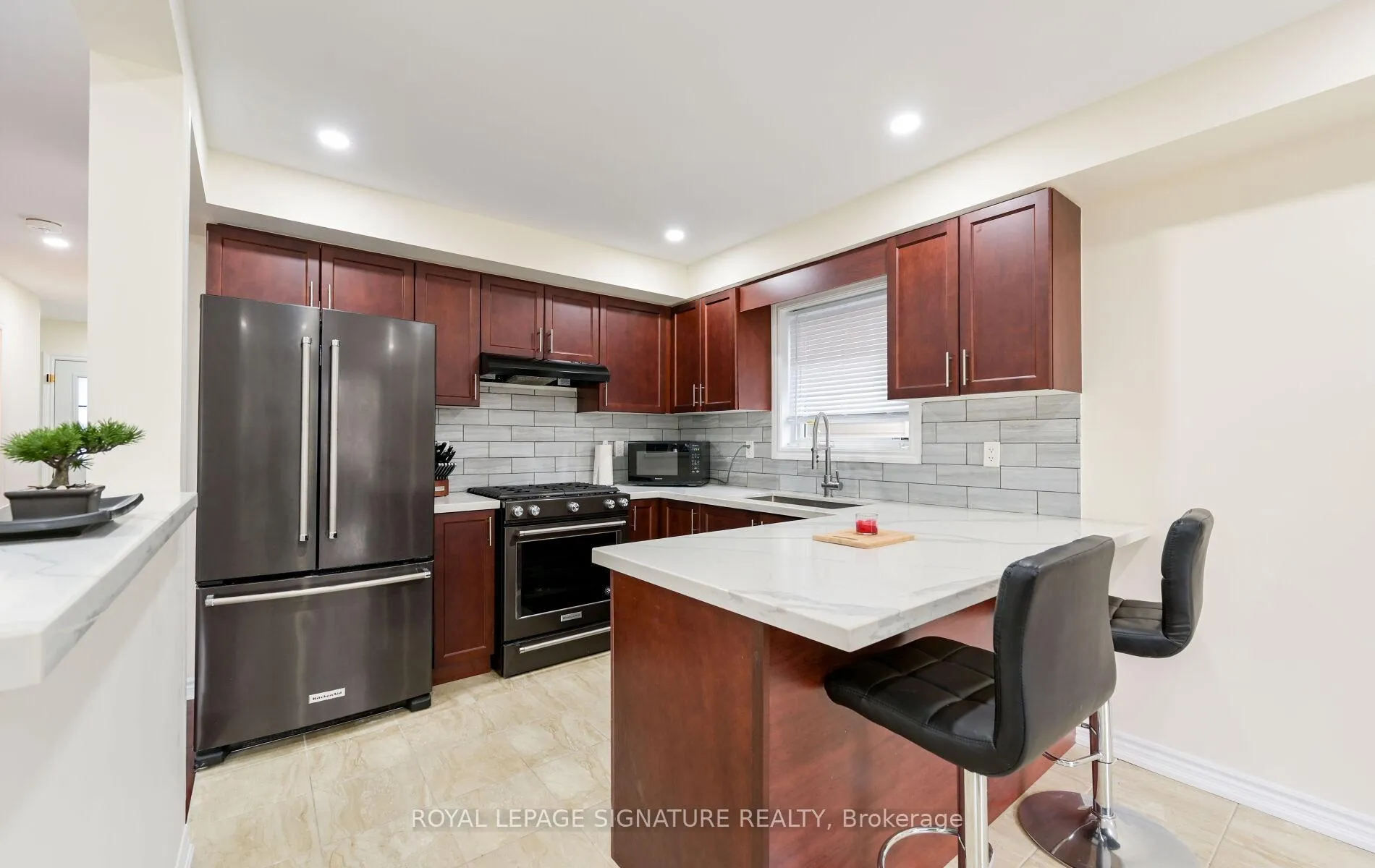 Photo 19 of 87 Todd Crescent, Southgate — HOMEH