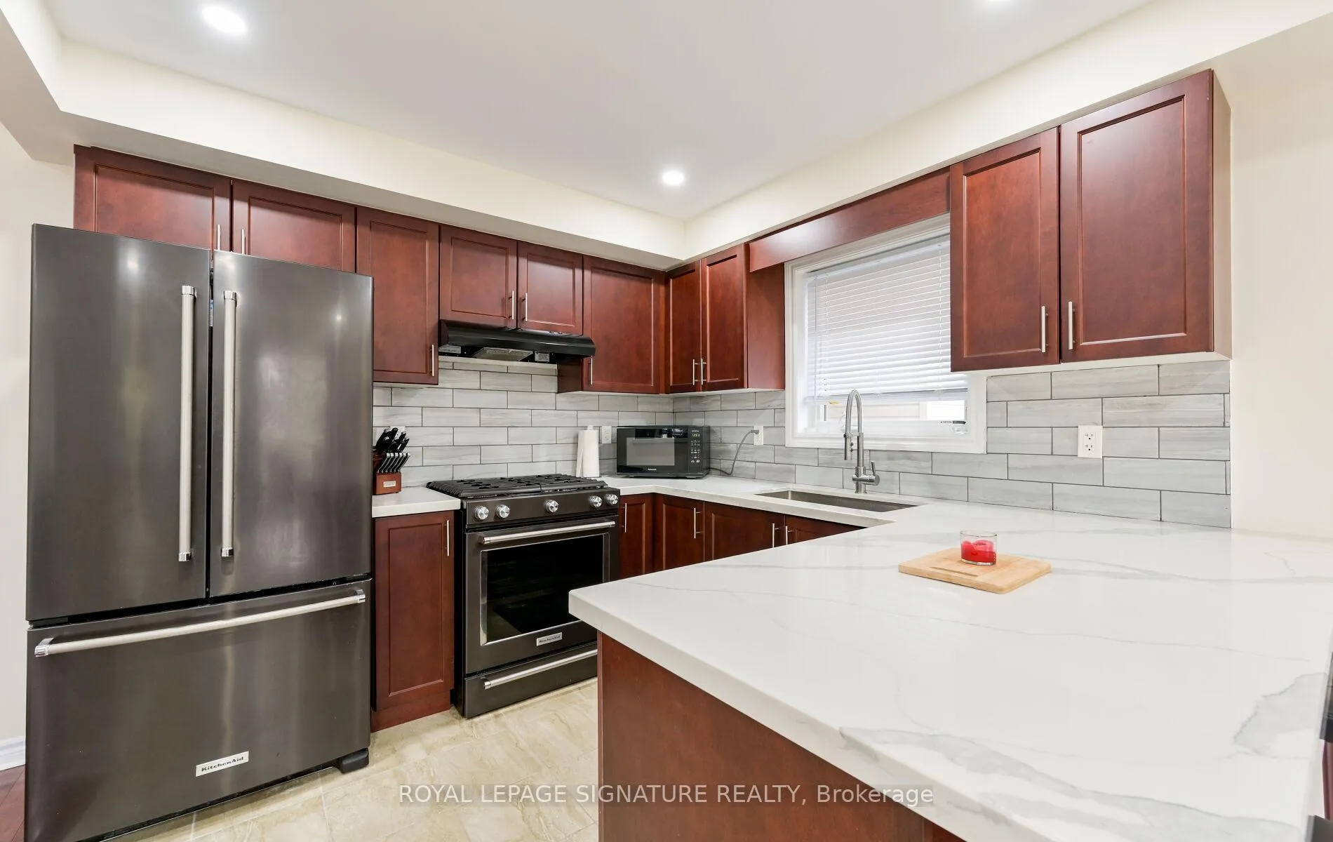 Photo 20 of 87 Todd Crescent, Southgate — HOMEH