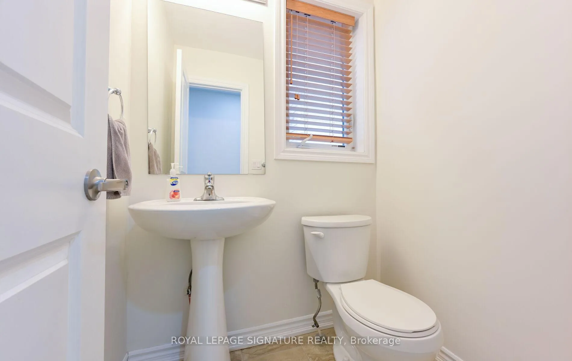 Photo 25 of 87 Todd Crescent, Southgate — HOMEH