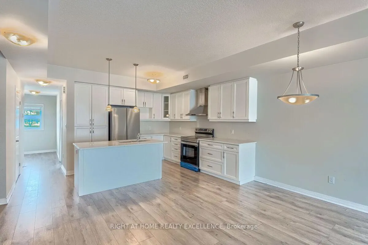 Photo 9 of Unit 7, 124 Seabrook Drive, Kitchener, Huron Park — HOMEH