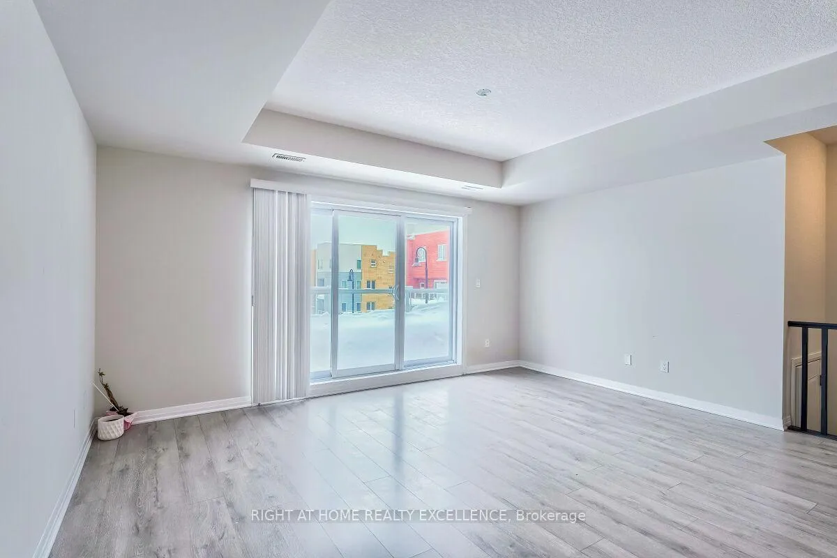 Photo 11 of Unit 7, 124 Seabrook Drive, Kitchener, Huron Park — HOMEH