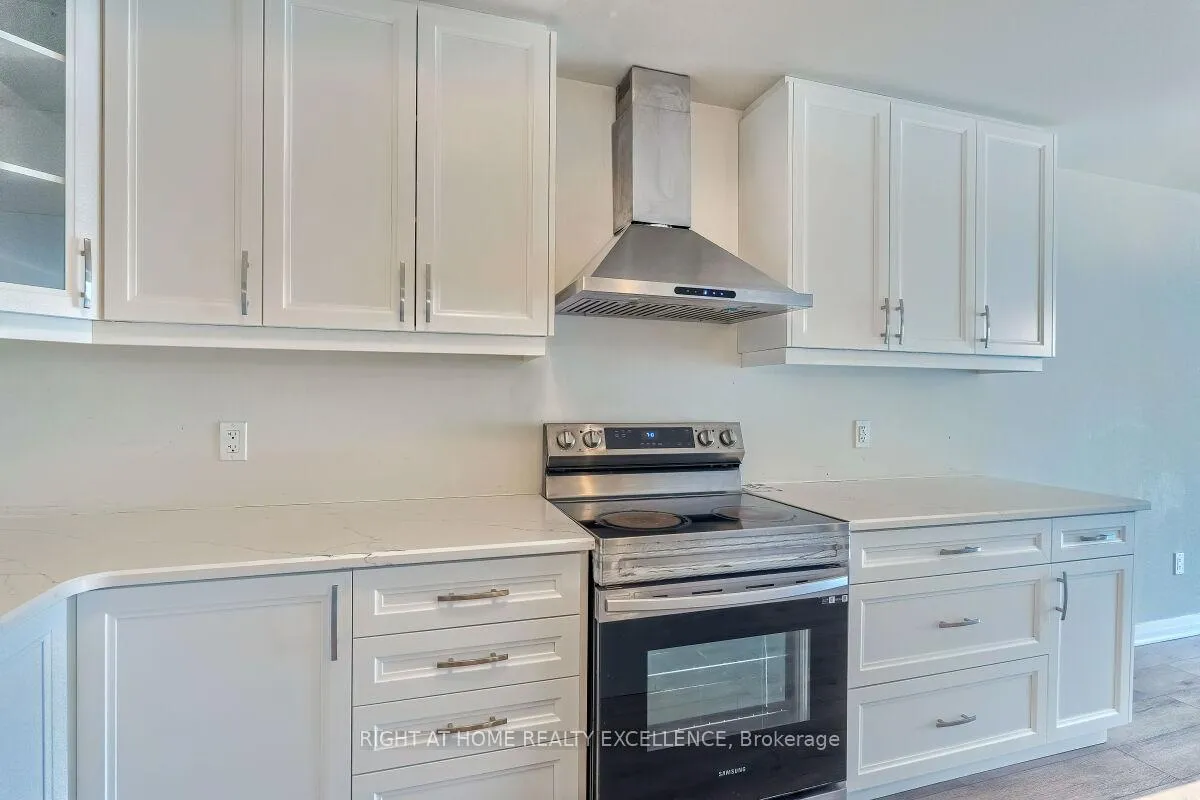 Photo 17 of Unit 7, 124 Seabrook Drive, Kitchener, Huron Park — HOMEH