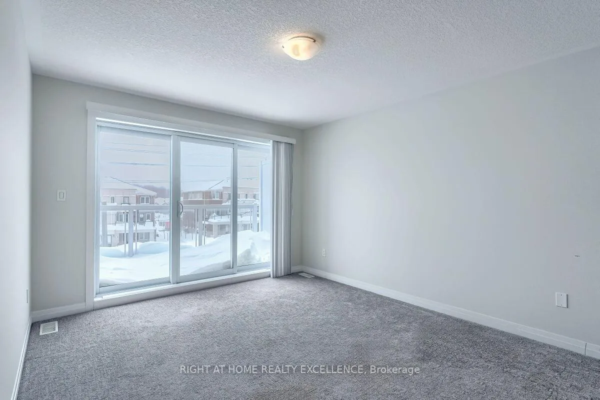 Photo 22 of Unit 7, 124 Seabrook Drive, Kitchener, Huron Park — HOMEH