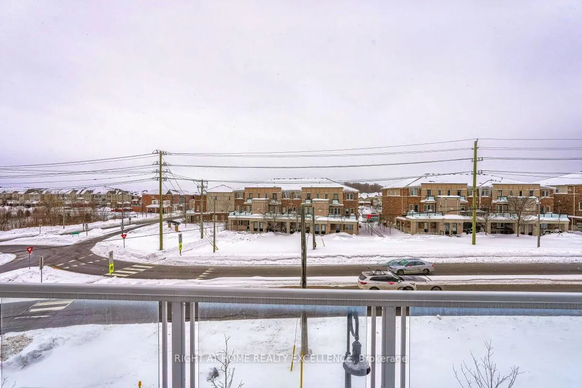 Photo 25 of Unit 7, 124 Seabrook Drive, Kitchener, Huron Park — HOMEH
