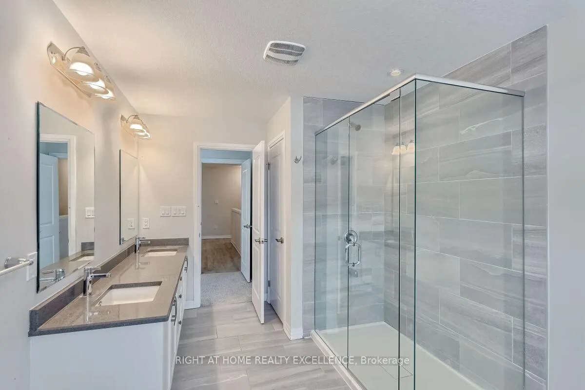 Photo 31 of Unit 7, 124 Seabrook Drive, Kitchener, Huron Park — HOMEH