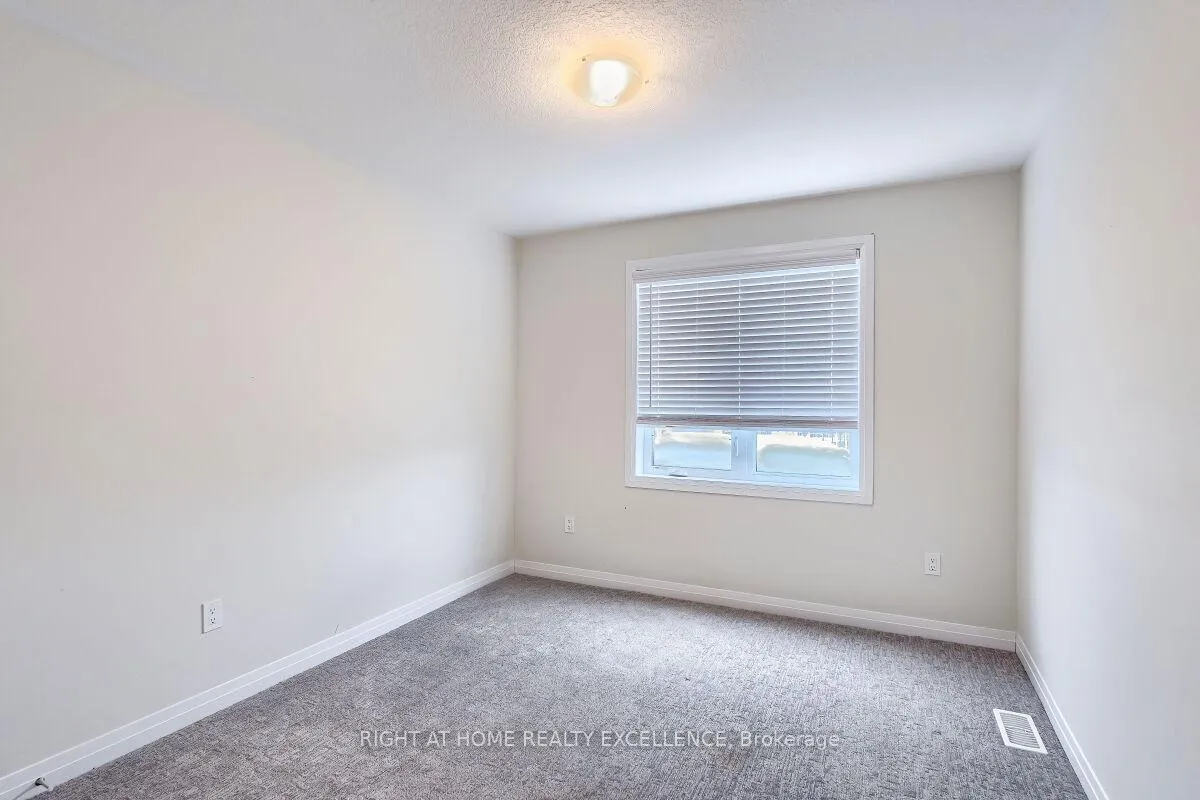 Photo 36 of Unit 7, 124 Seabrook Drive, Kitchener, Huron Park — HOMEH