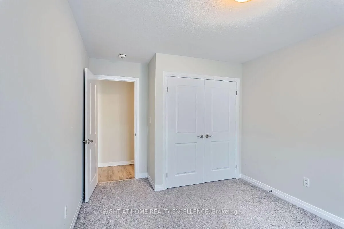 Photo 37 of Unit 7, 124 Seabrook Drive, Kitchener, Huron Park — HOMEH