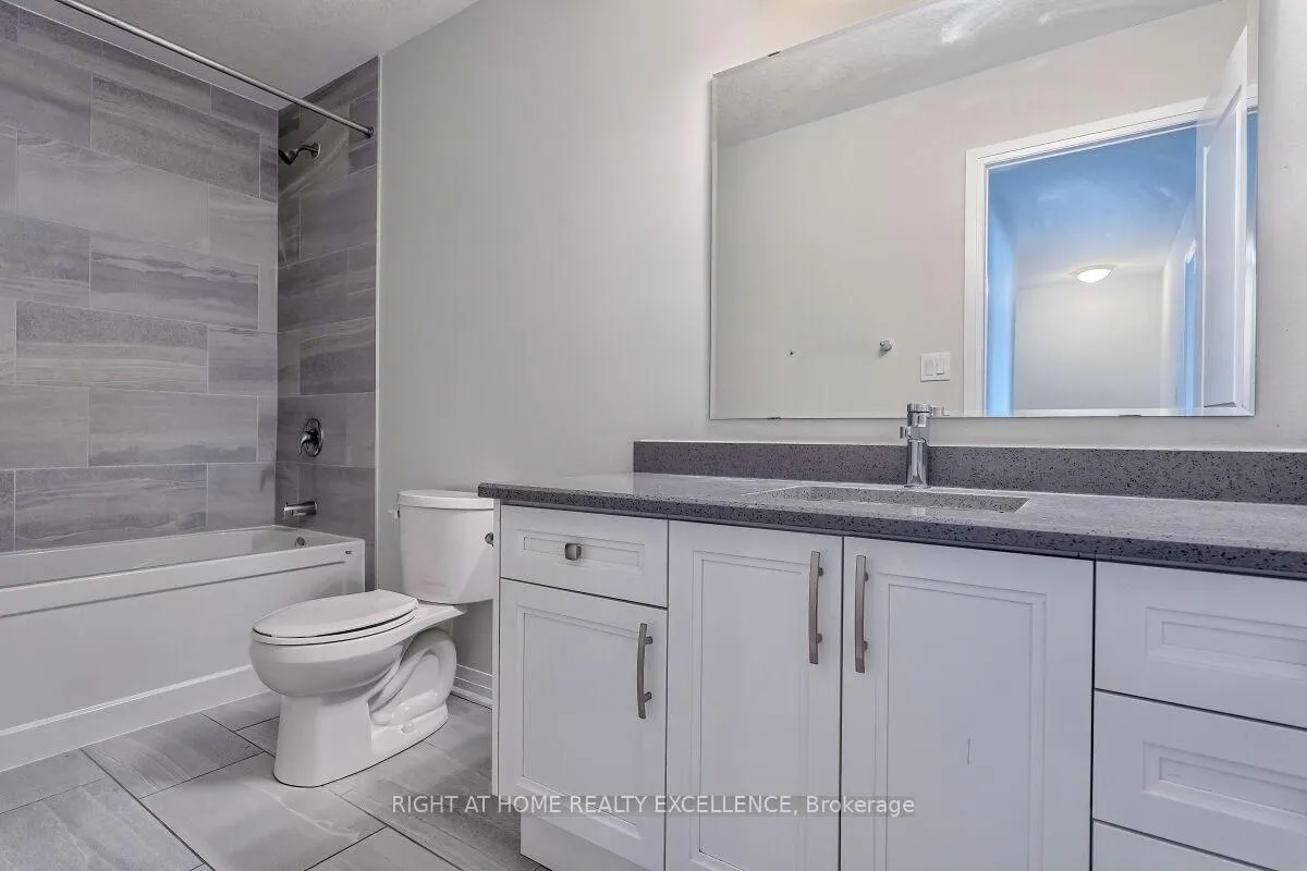 Photo 38 of Unit 7, 124 Seabrook Drive, Kitchener, Huron Park — HOMEH