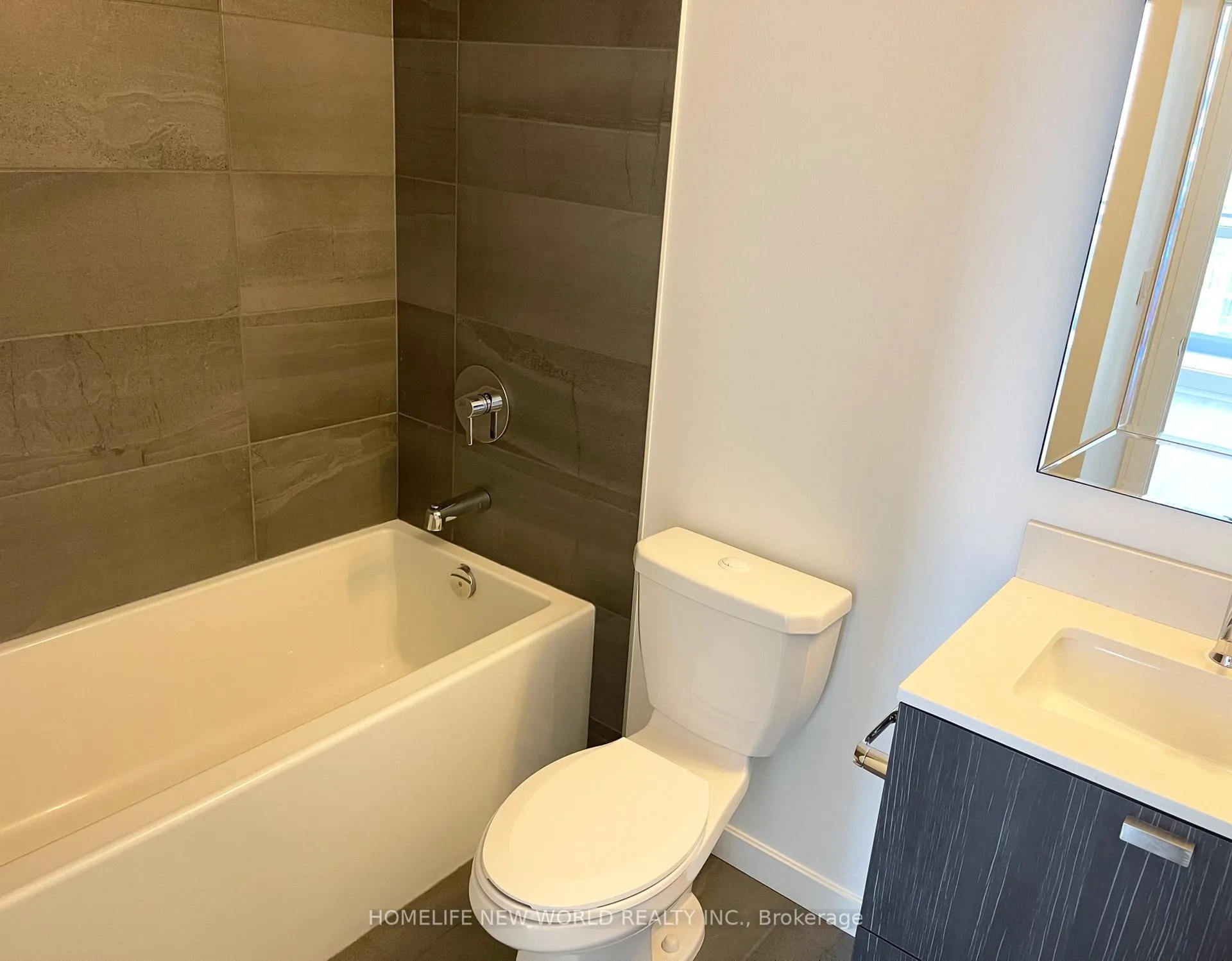 Photo 9 of Unit 1503, 56 Forest Manor Road, North York, Henry Farm — HOMEH
