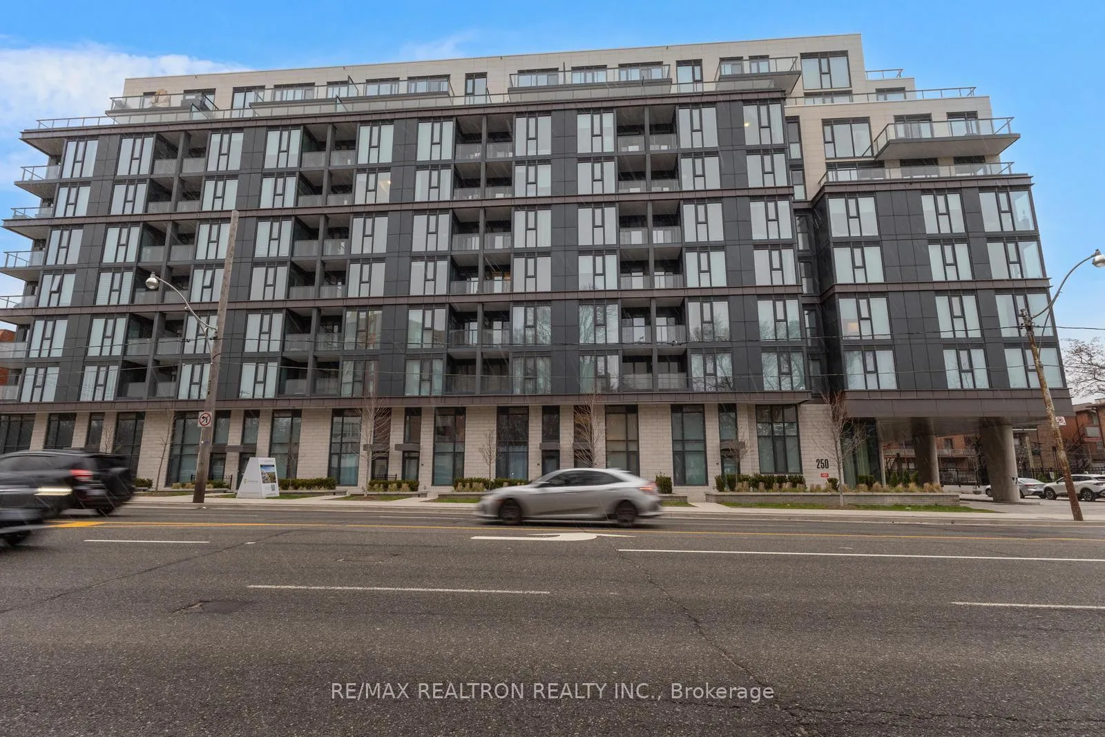 Photo 3 of Unit 416, 250 Lawrence Avenue W, Toronto, Lawrence Park North — HOMEH