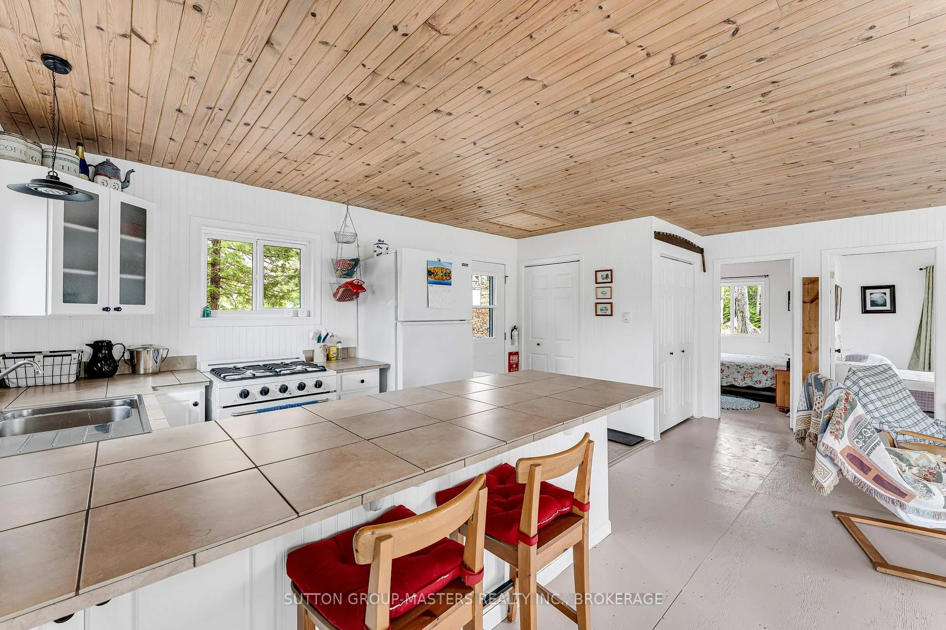 Photo 18 of 1270 Willy's Lane, Frontenac, Frontenac South — HOMEH