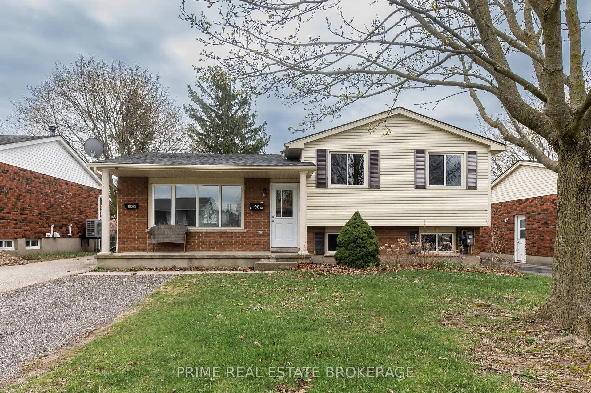 Photo 2 of 56 Leger Avenue, St. Thomas — HOMEH