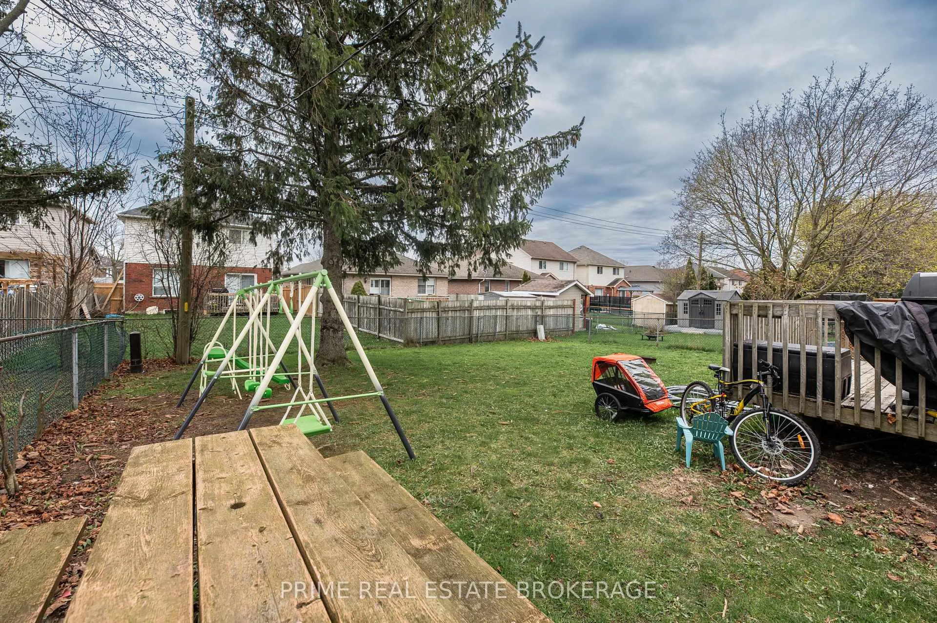 Photo 5 of 56 Leger Avenue, St. Thomas — HOMEH