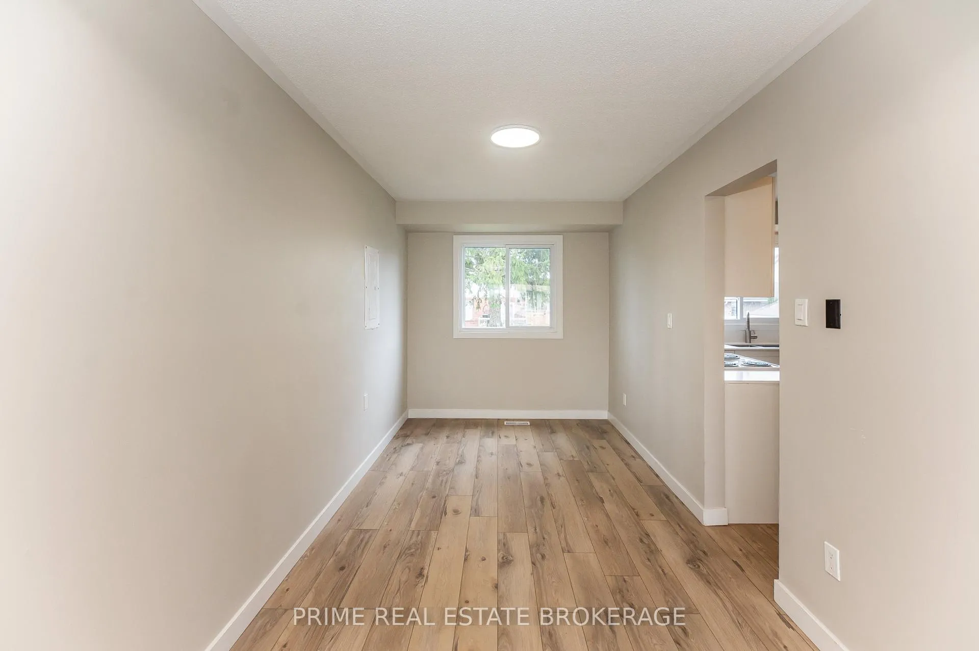 Photo 14 of 56 Leger Avenue, St. Thomas — HOMEH