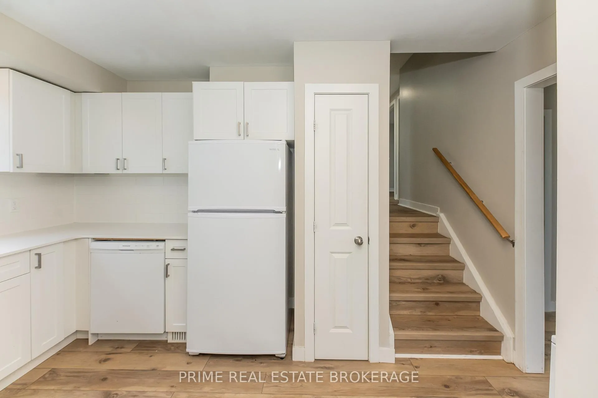 Photo 15 of 56 Leger Avenue, St. Thomas — HOMEH