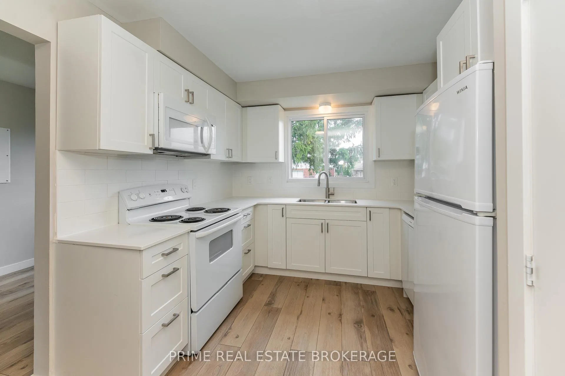 Photo 17 of 56 Leger Avenue, St. Thomas — HOMEH