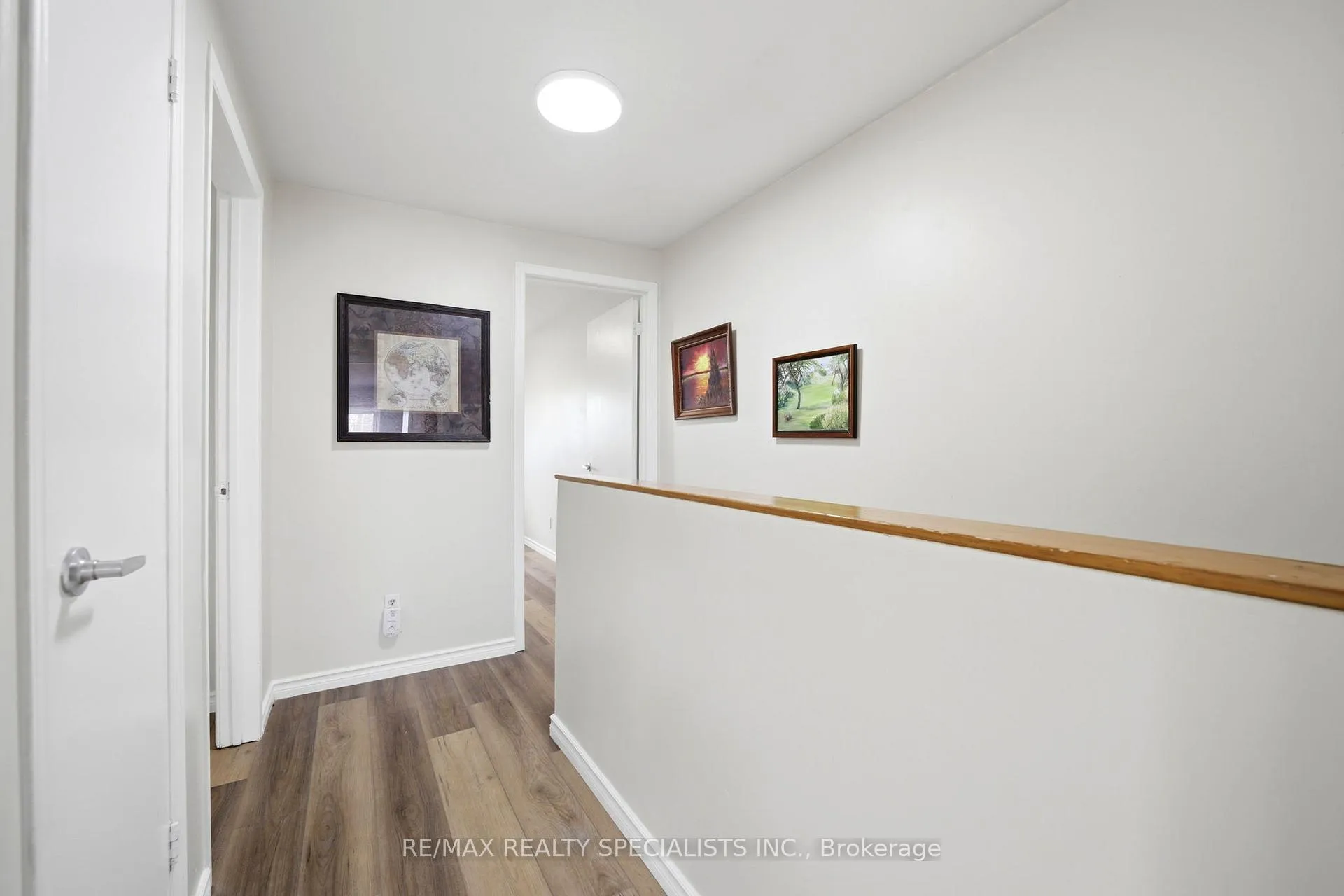 Photo 19 of 24 Lincoln Court E, Brampton, Bramalea West Industrial — HOMEH