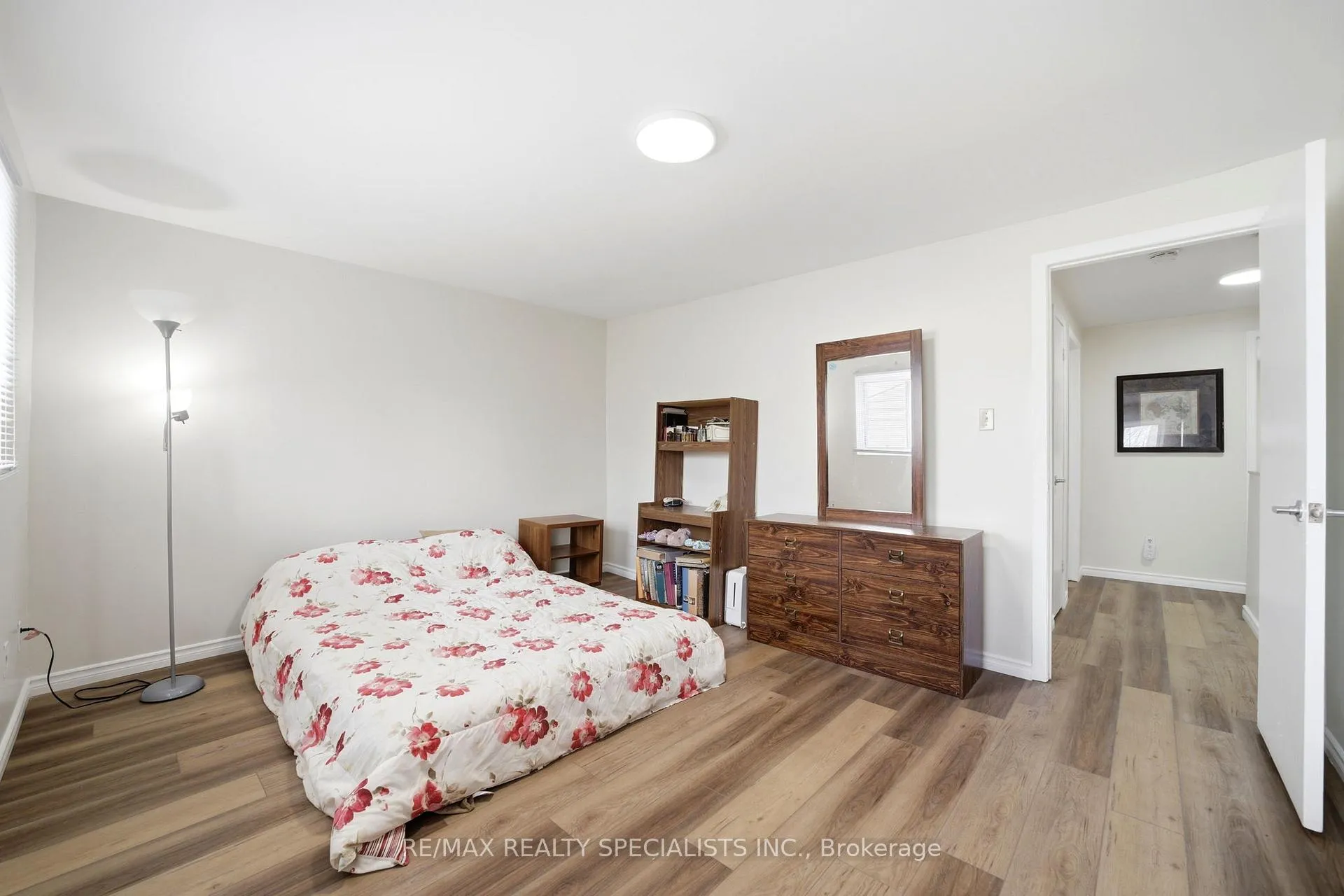 Photo 21 of 24 Lincoln Court E, Brampton, Bramalea West Industrial — HOMEH