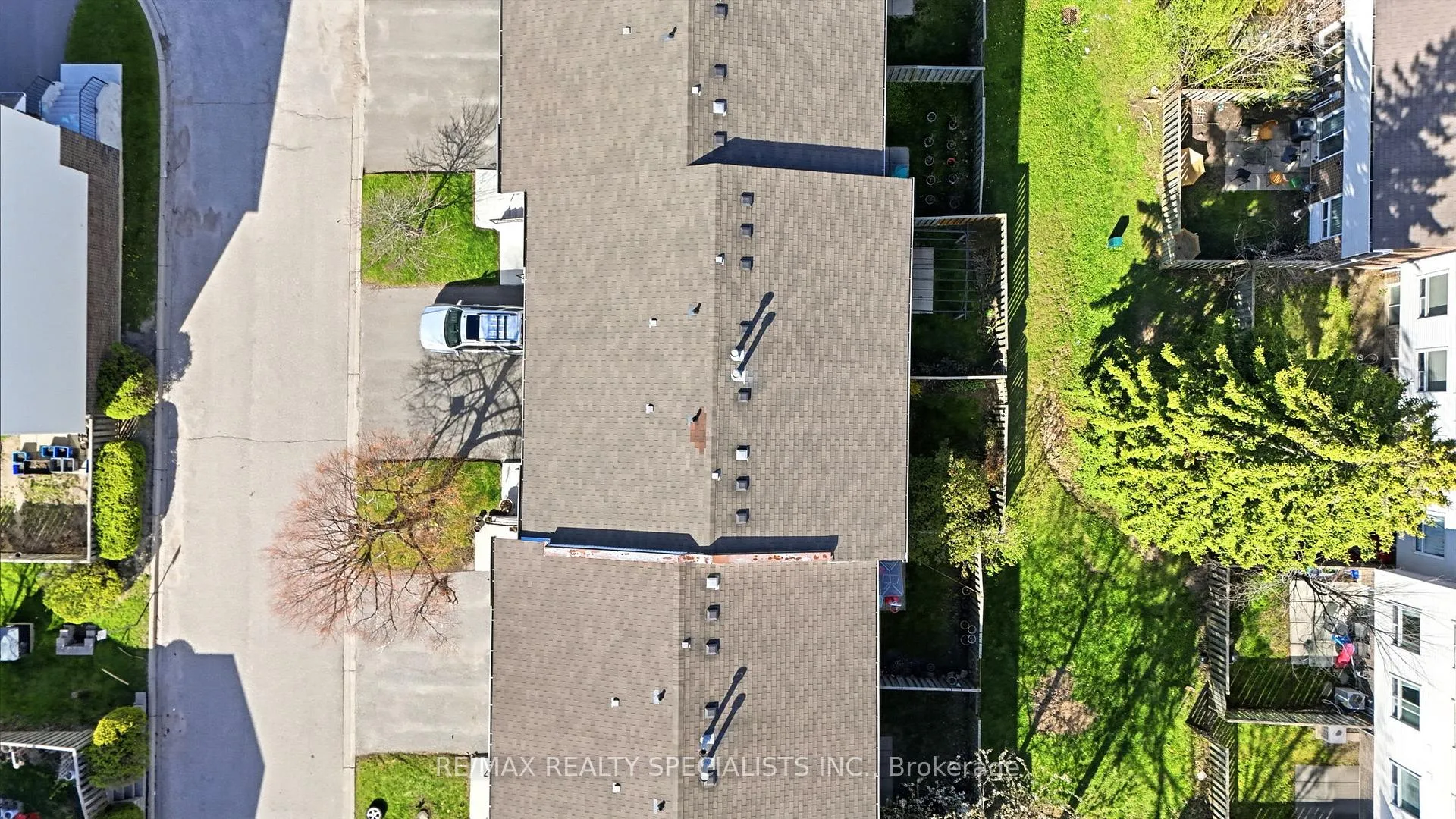 Photo 39 of 24 Lincoln Court E, Brampton, Bramalea West Industrial — HOMEH
