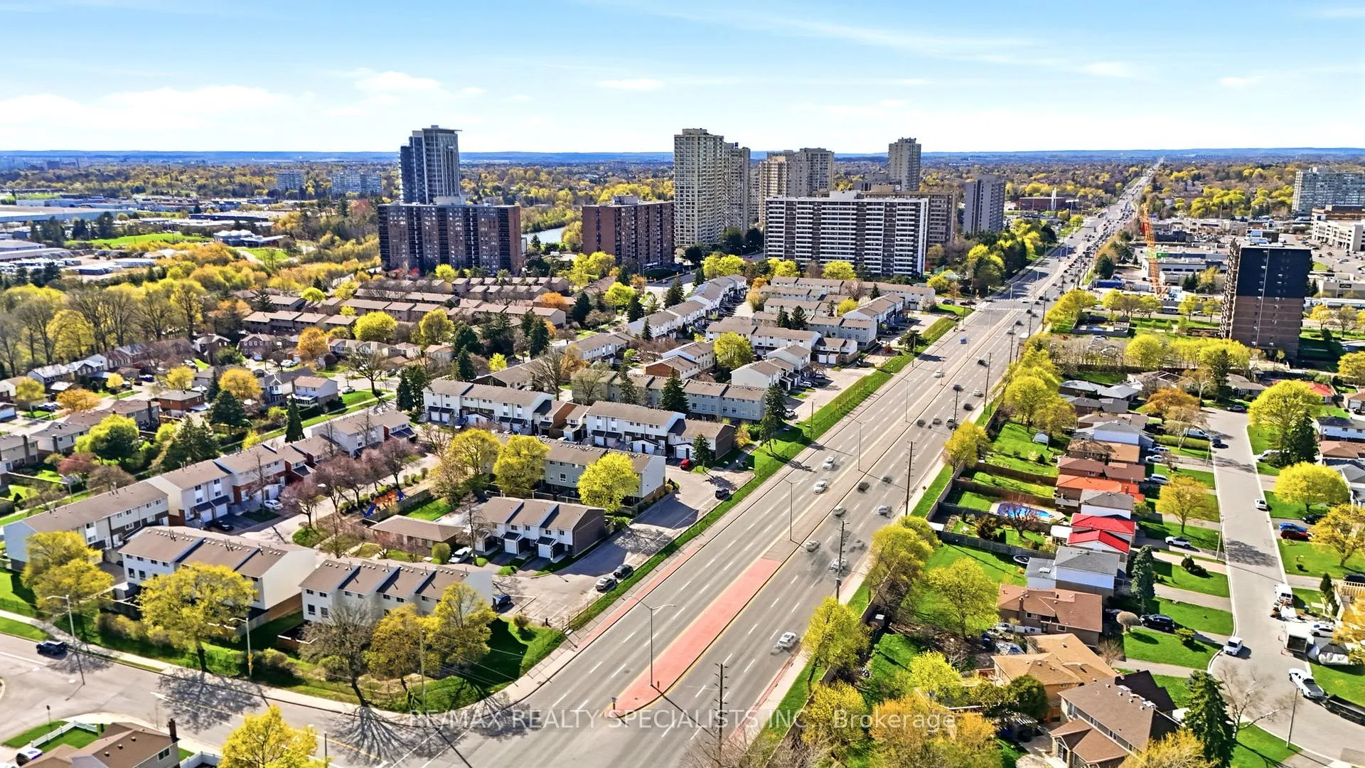 Photo 41 of 24 Lincoln Court E, Brampton, Bramalea West Industrial — HOMEH