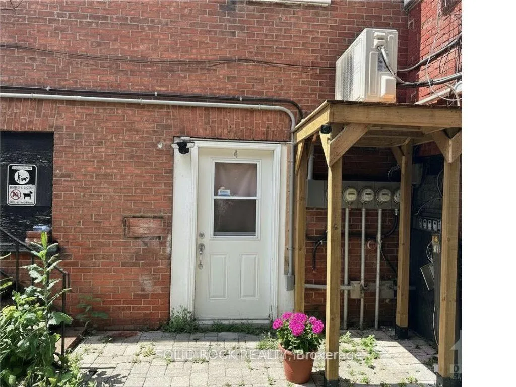 Photo 1 of Unit 4, 44 Elgin Street W, Arnprior — HOMEH
