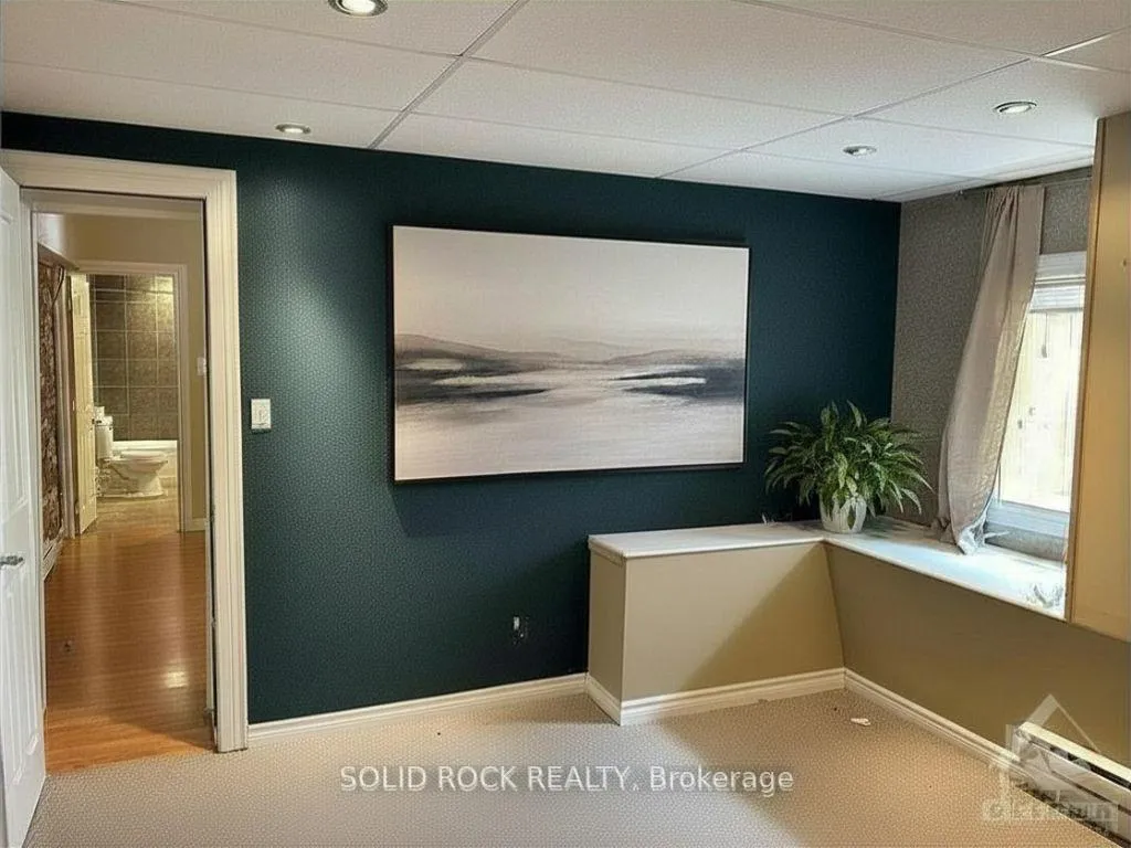 Photo 4 of Unit 4, 44 Elgin Street W, Arnprior — HOMEH