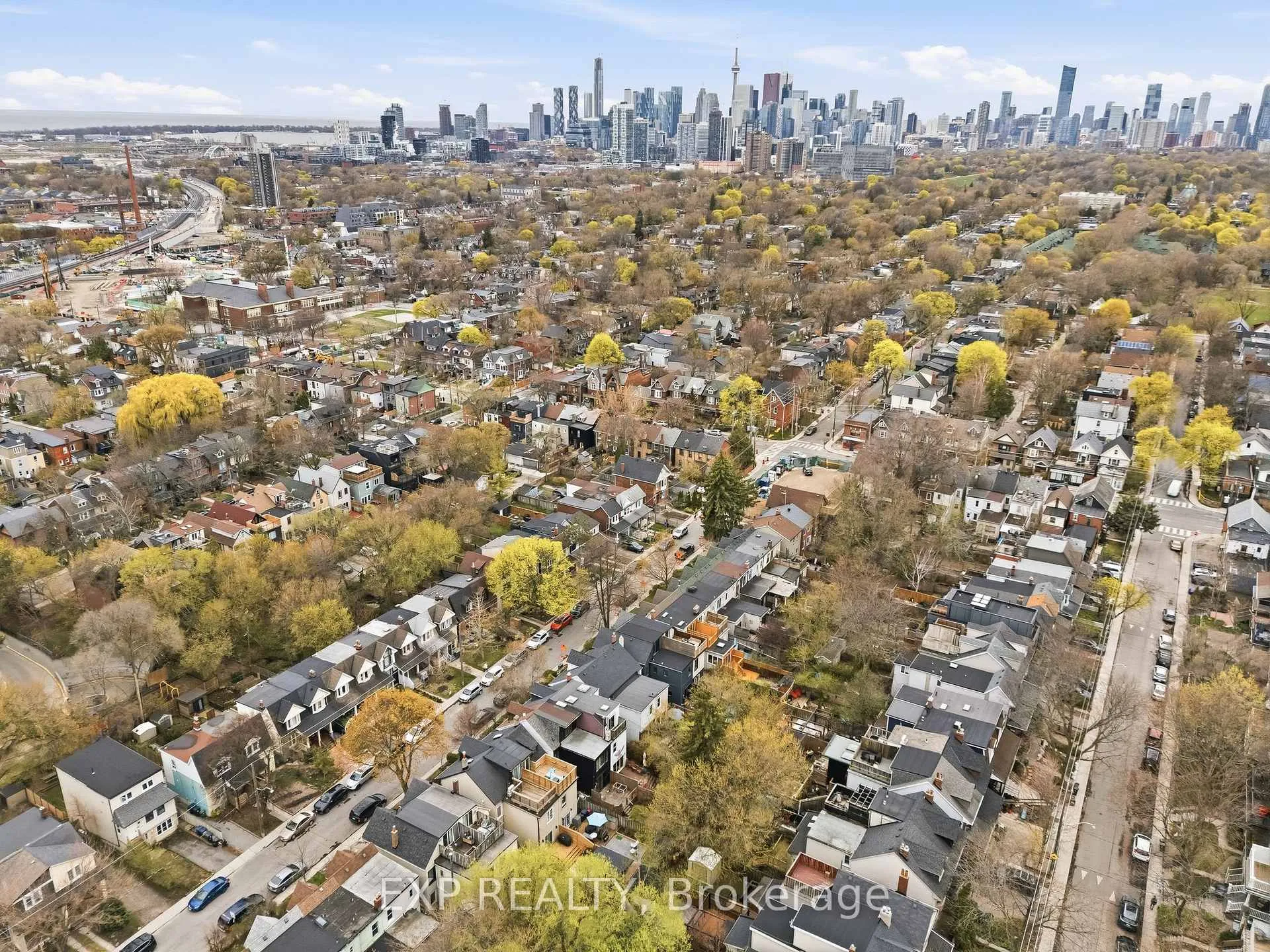 Photo 5 of 302 Bain Avenue, Toronto, Blake-Jones — HOMEH