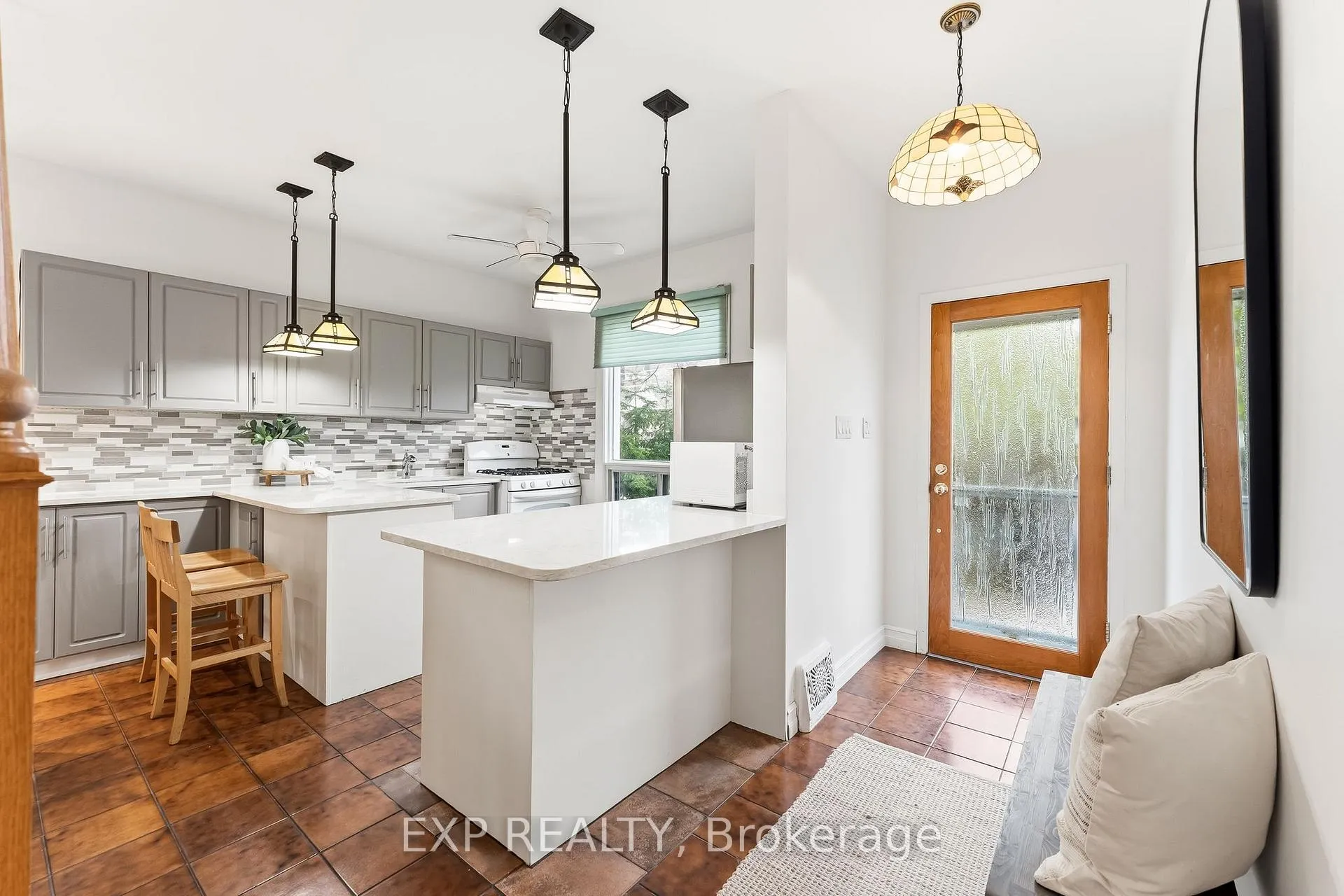 Photo 8 of 302 Bain Avenue, Toronto, Blake-Jones — HOMEH