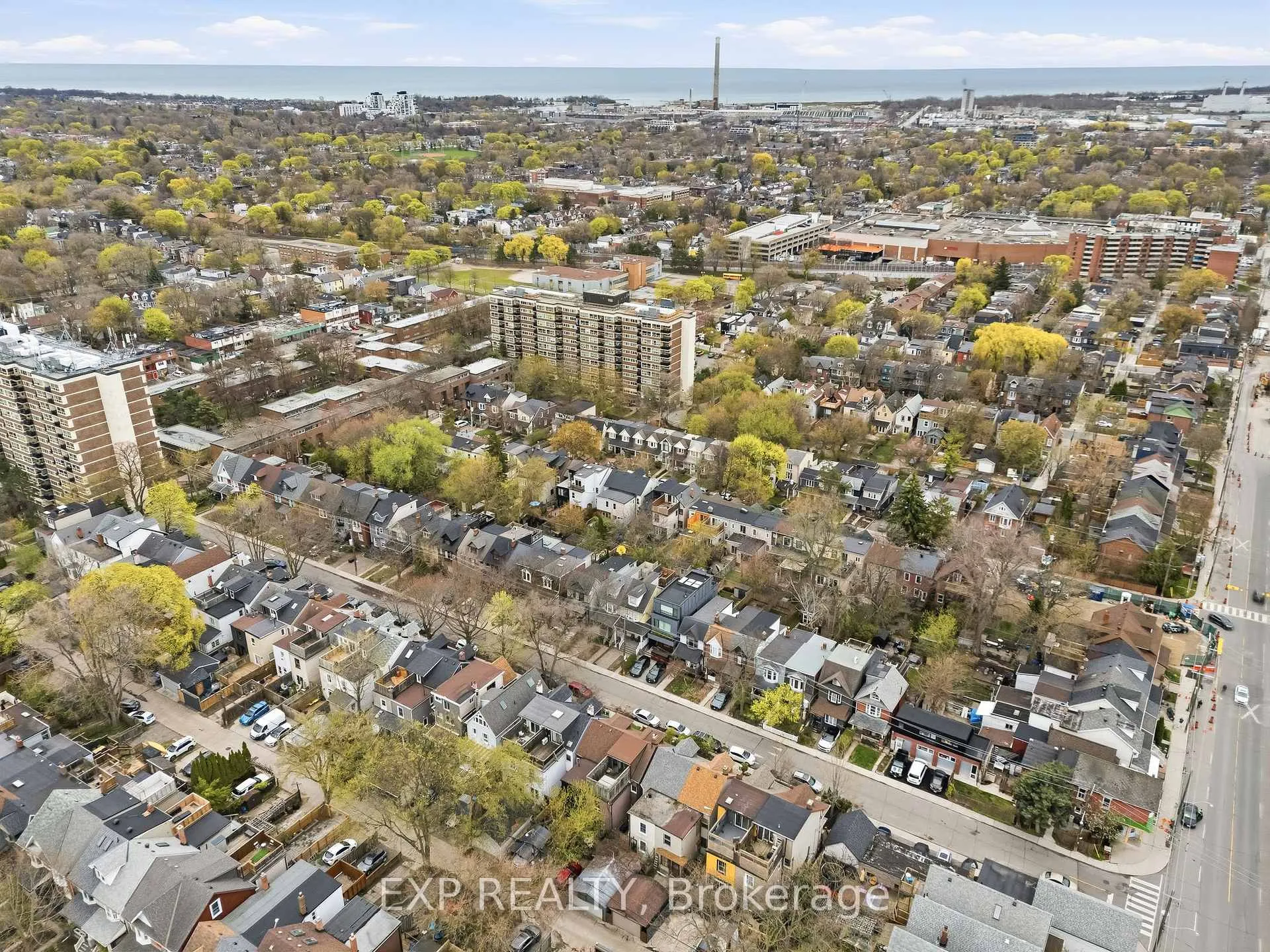 Photo 39 of 302 Bain Avenue, Toronto, Blake-Jones — HOMEH