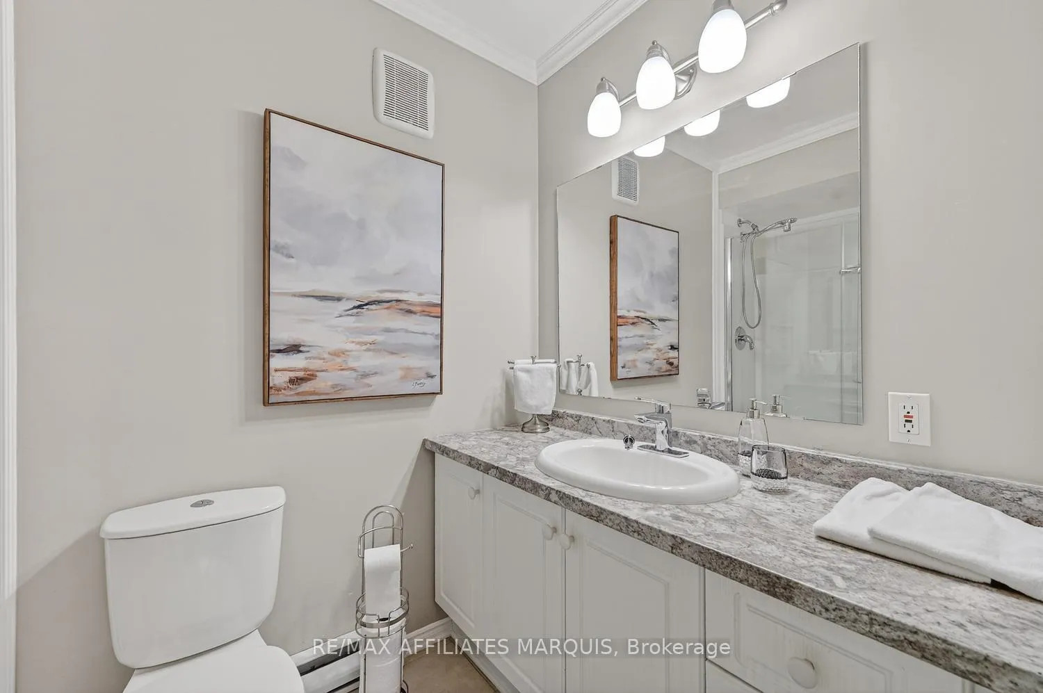 Photo 26 of Unit 104, 10 Armstrong Drive, Smiths Falls — HOMEH