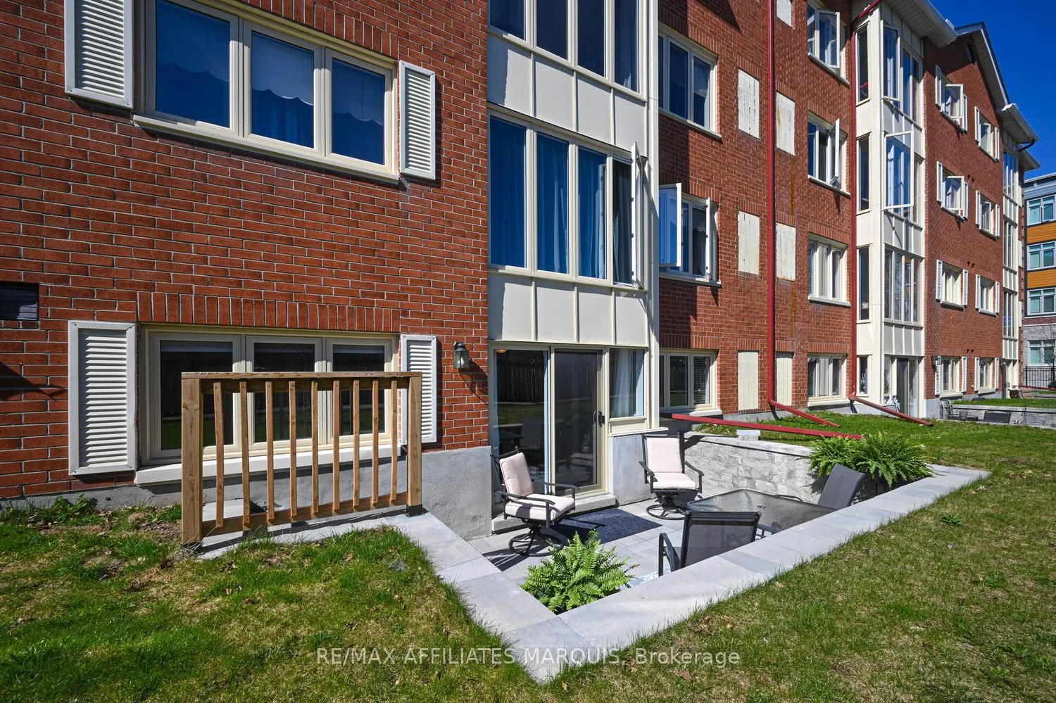 Photo 29 of Unit 104, 10 Armstrong Drive, Smiths Falls — HOMEH