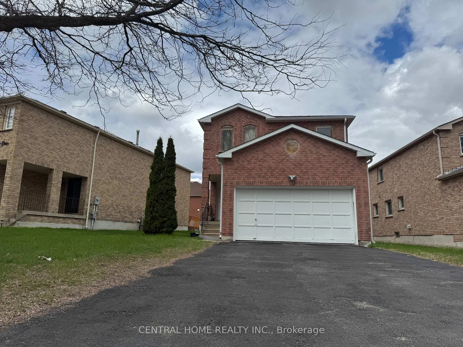 Photo 1 of 10 Cedarhurst Drive, Richmond Hill, Devonsleigh — HOMEH