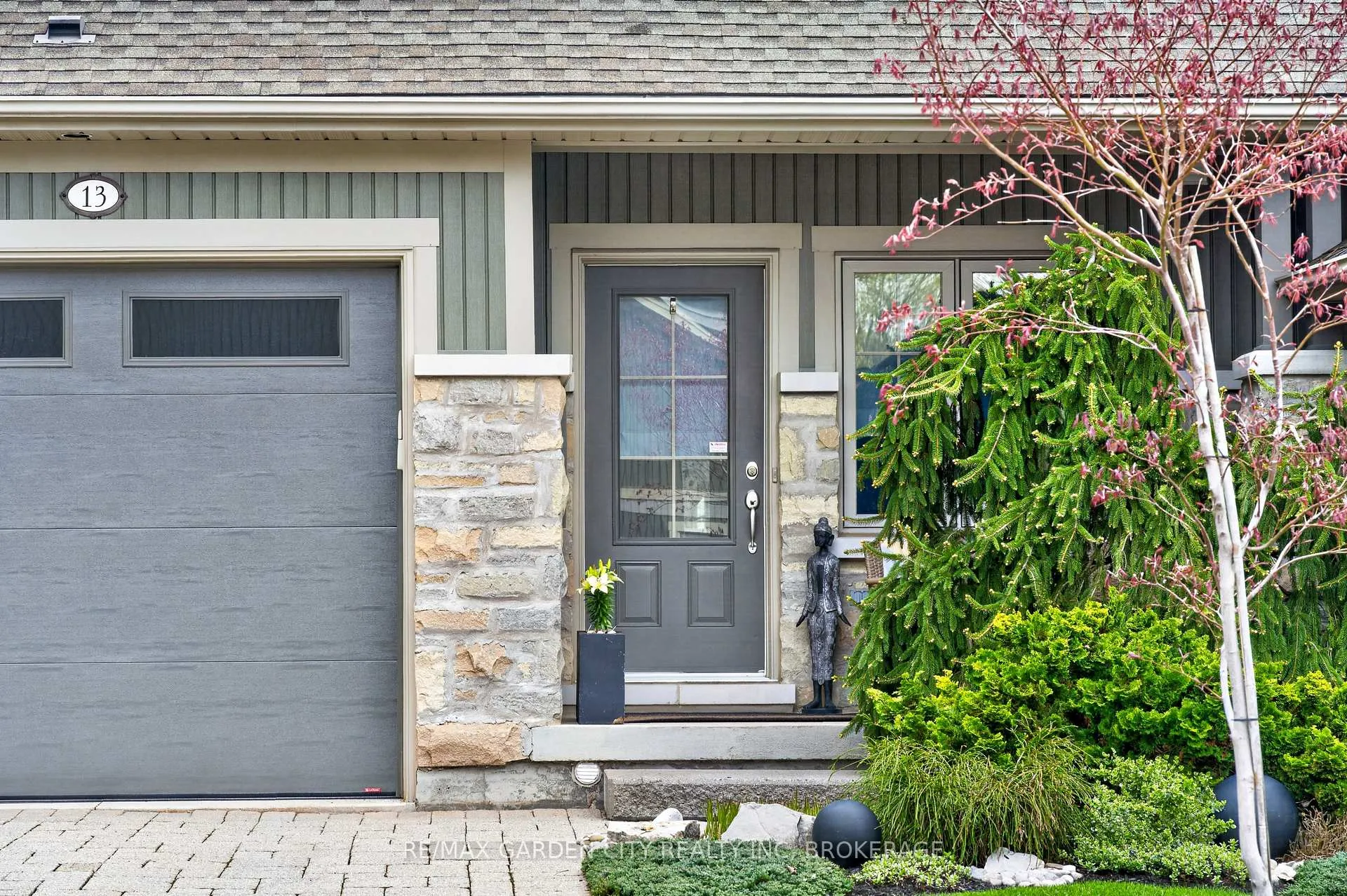 Photo 7 of Unit 13, 1398 Pelham Street, Pelham, Fonthill — HOMEH
