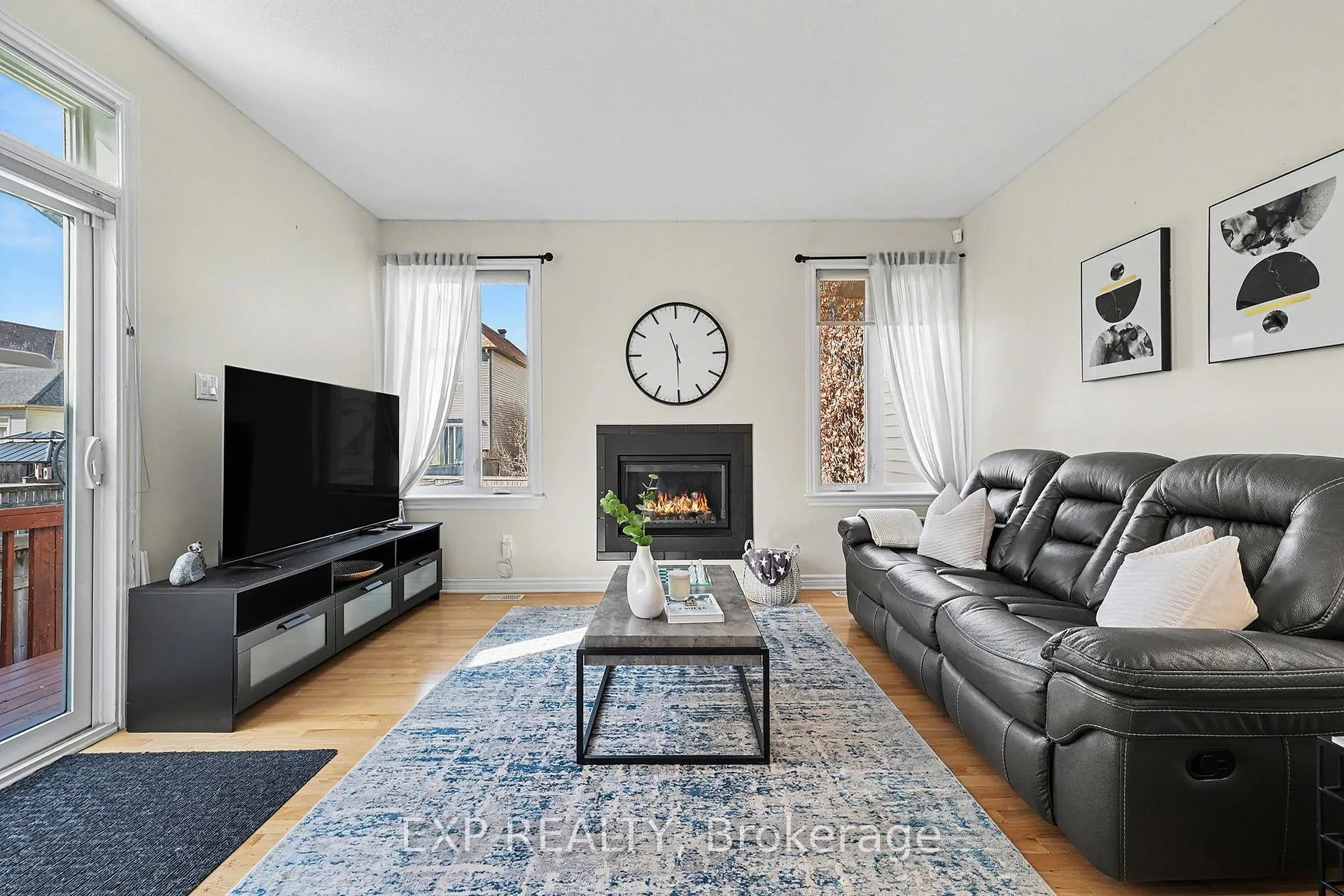 Photo 4 of 282 Broxburn Crescent, Ottawa, Barrhaven - Heritage Park — HOMEH