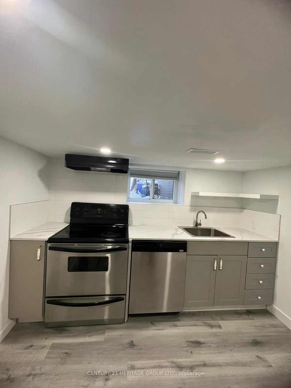 Photo 7 of Unit Basement, 82 Centennial Parkway S, Hamilton, Stoney Creek — HOMEH
