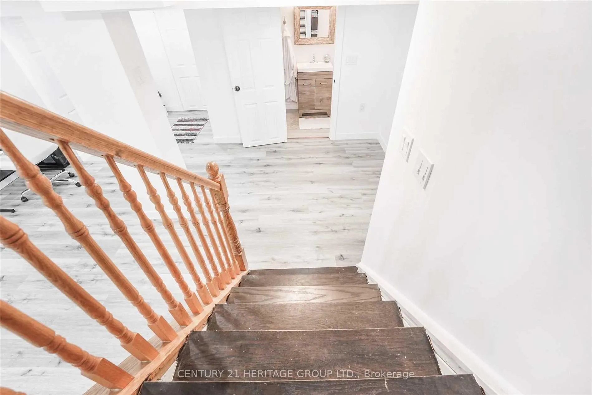 Photo 8 of Unit Basement, 82 Centennial Parkway S, Hamilton, Stoney Creek — HOMEH