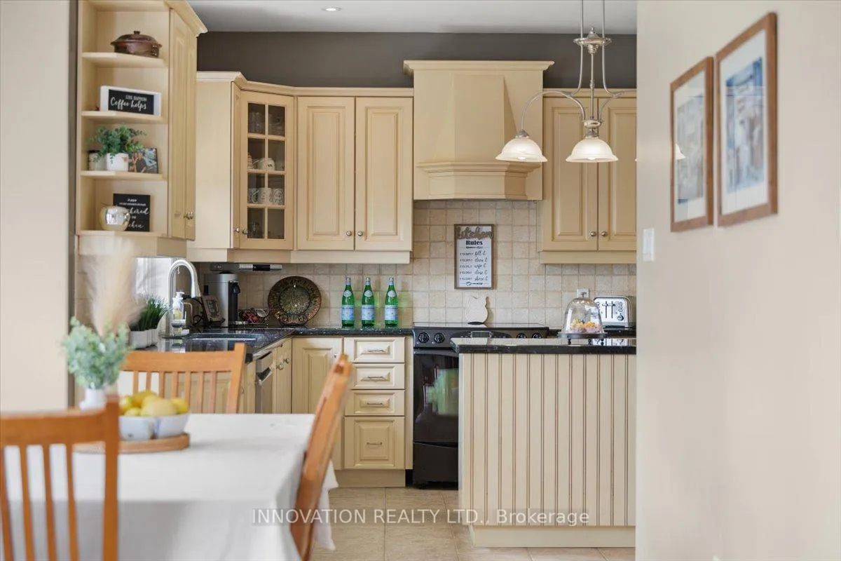 Photo 12 of 63 Cinnabar Way, Ottawa, Stittsville (Central) — HOMEH