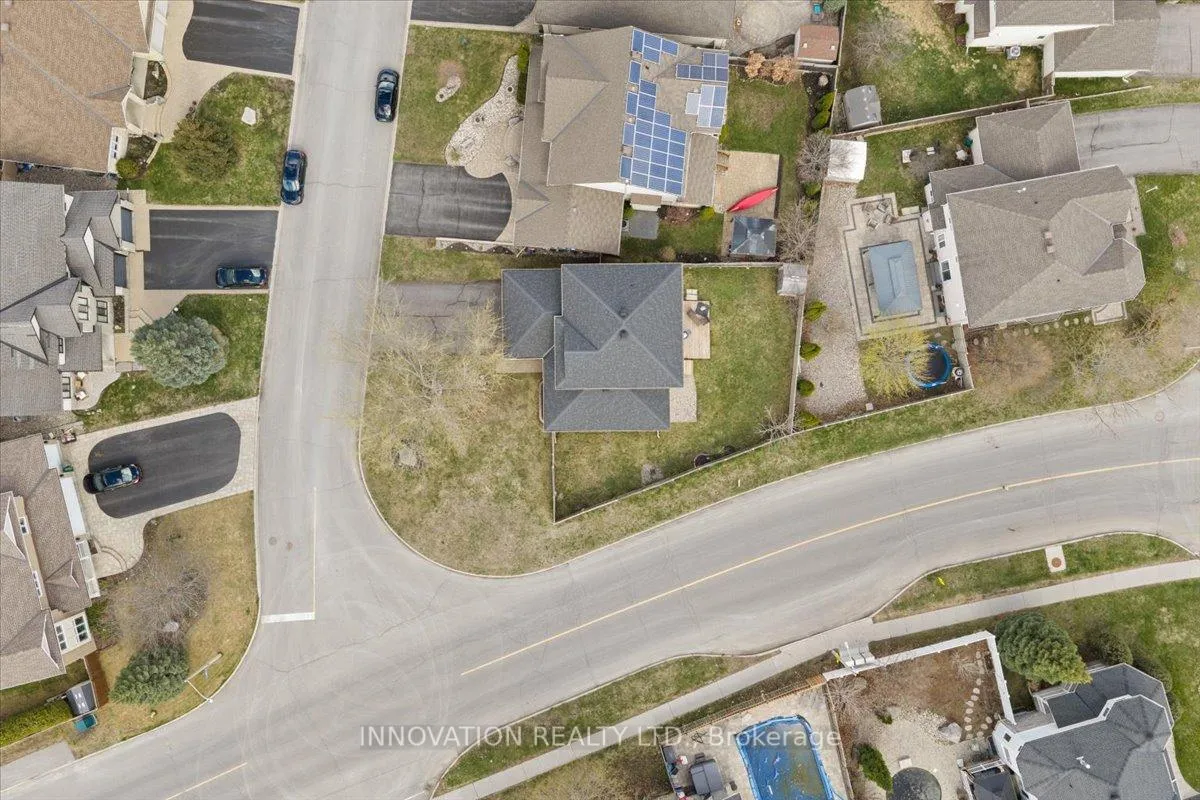 Photo 45 of 63 Cinnabar Way, Ottawa, Stittsville (Central) — HOMEH