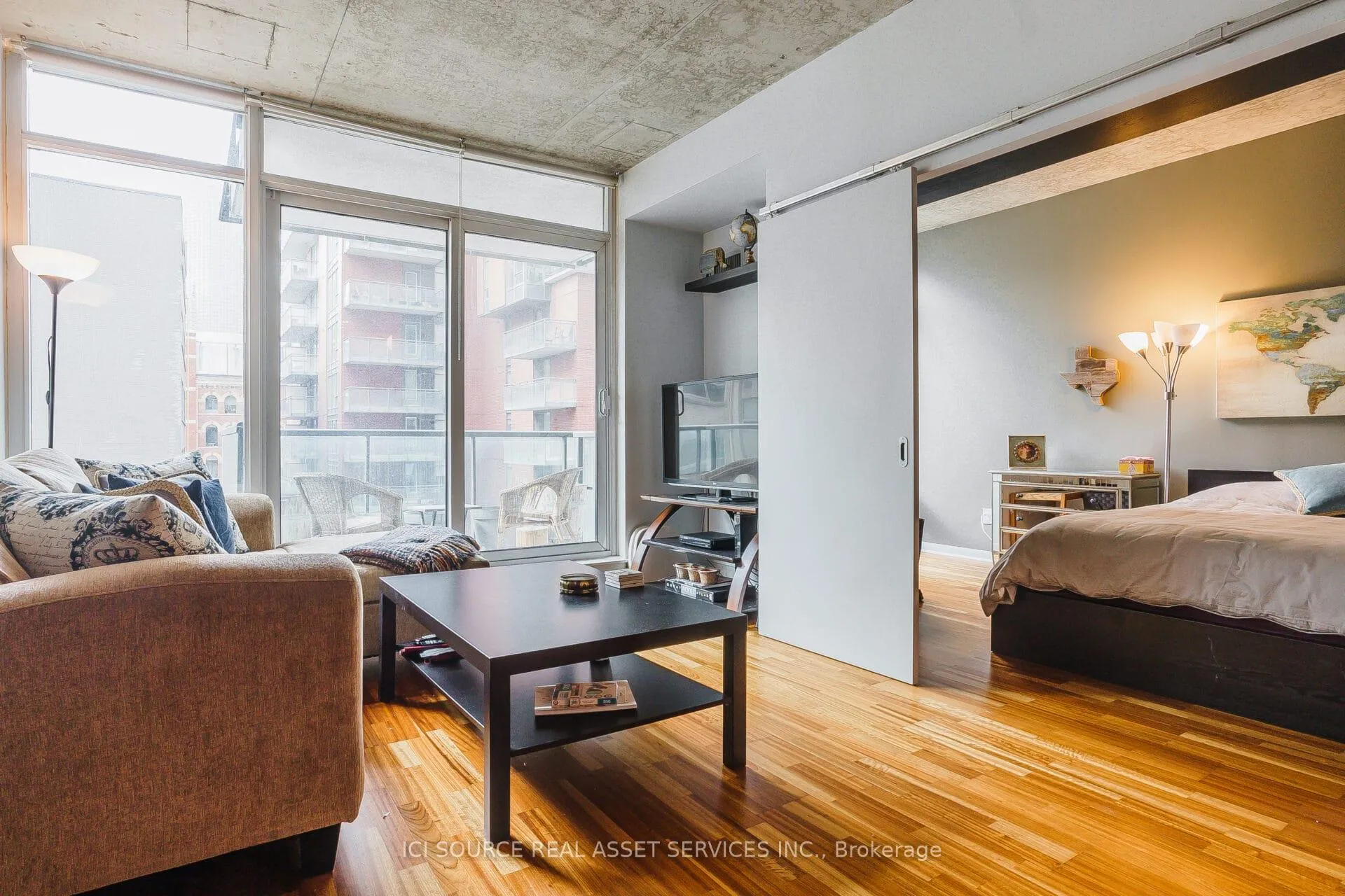 Photo 3 of Unit 537, 333 Adelaide Street E, Toronto, Moss Park — HOMEH