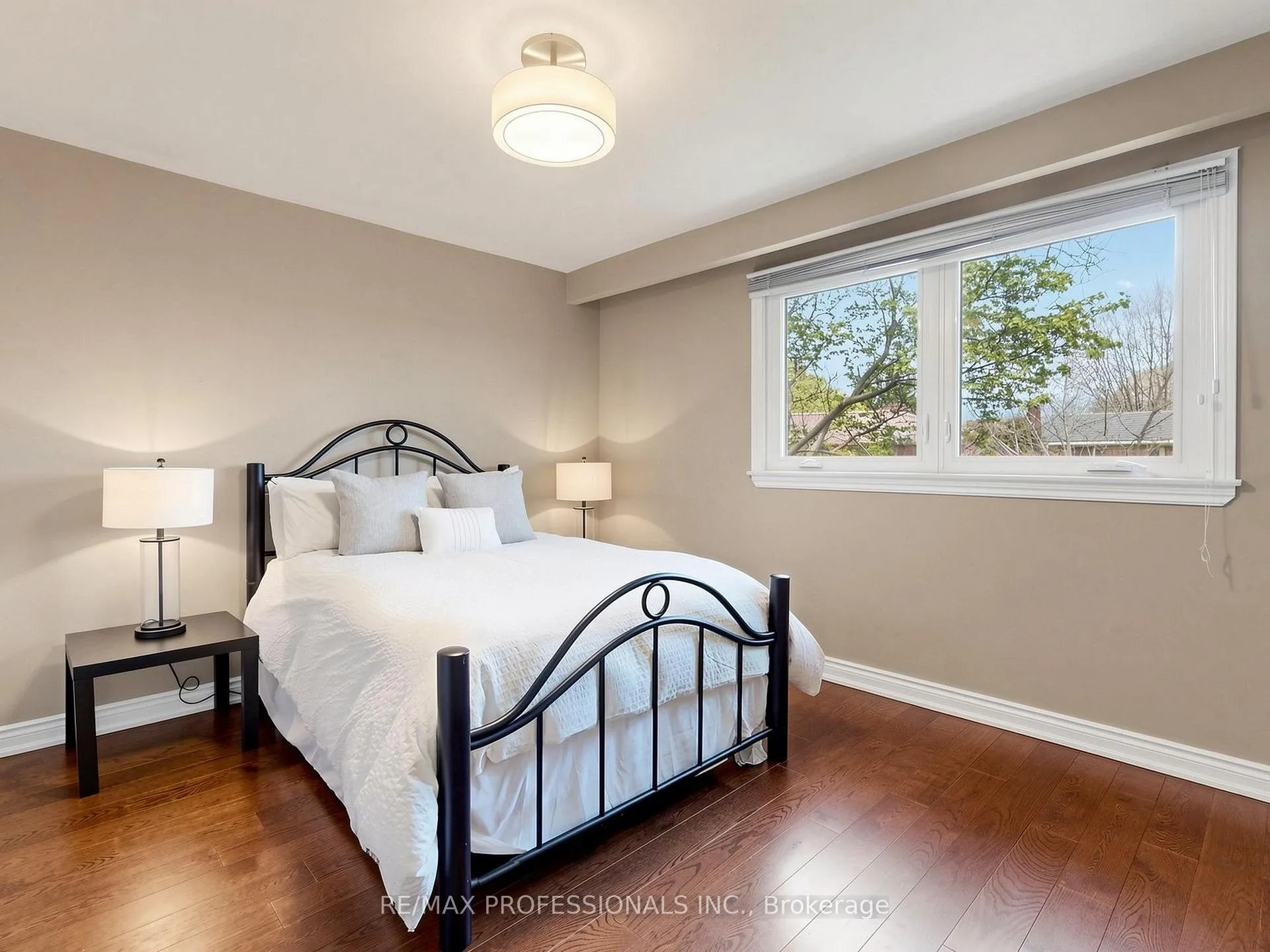Photo 17 of 5 Muirdale Avenue, Etobicoke, Willowridge-Martingrove-Richview — HOMEH