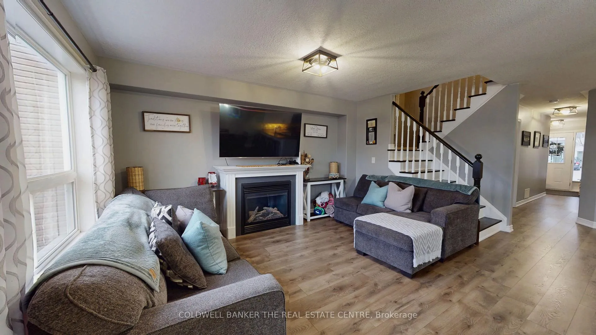 Photo 9 of 61 Pearl Drive, Orillia — HOMEH