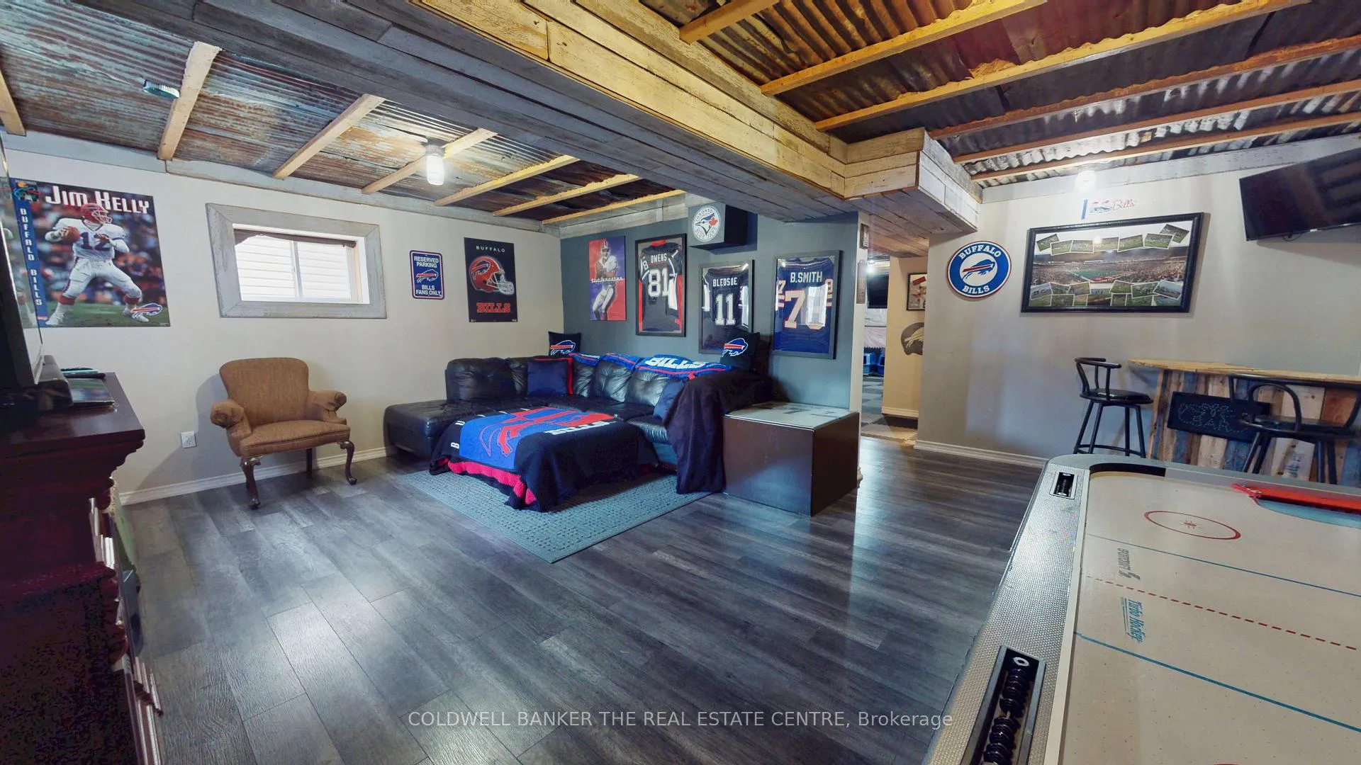 Photo 27 of 61 Pearl Drive, Orillia — HOMEH