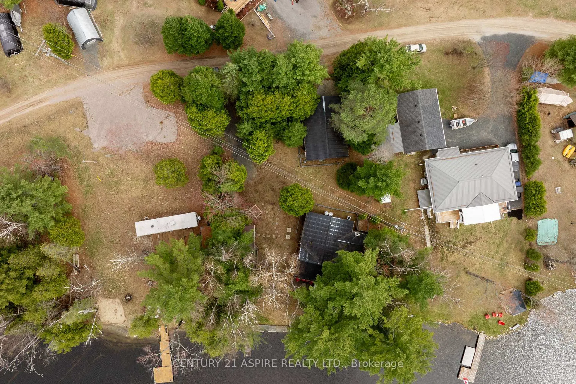 Photo 46 of 1023 Perry Point Lane, Frontenac, Frontenac North — HOMEH