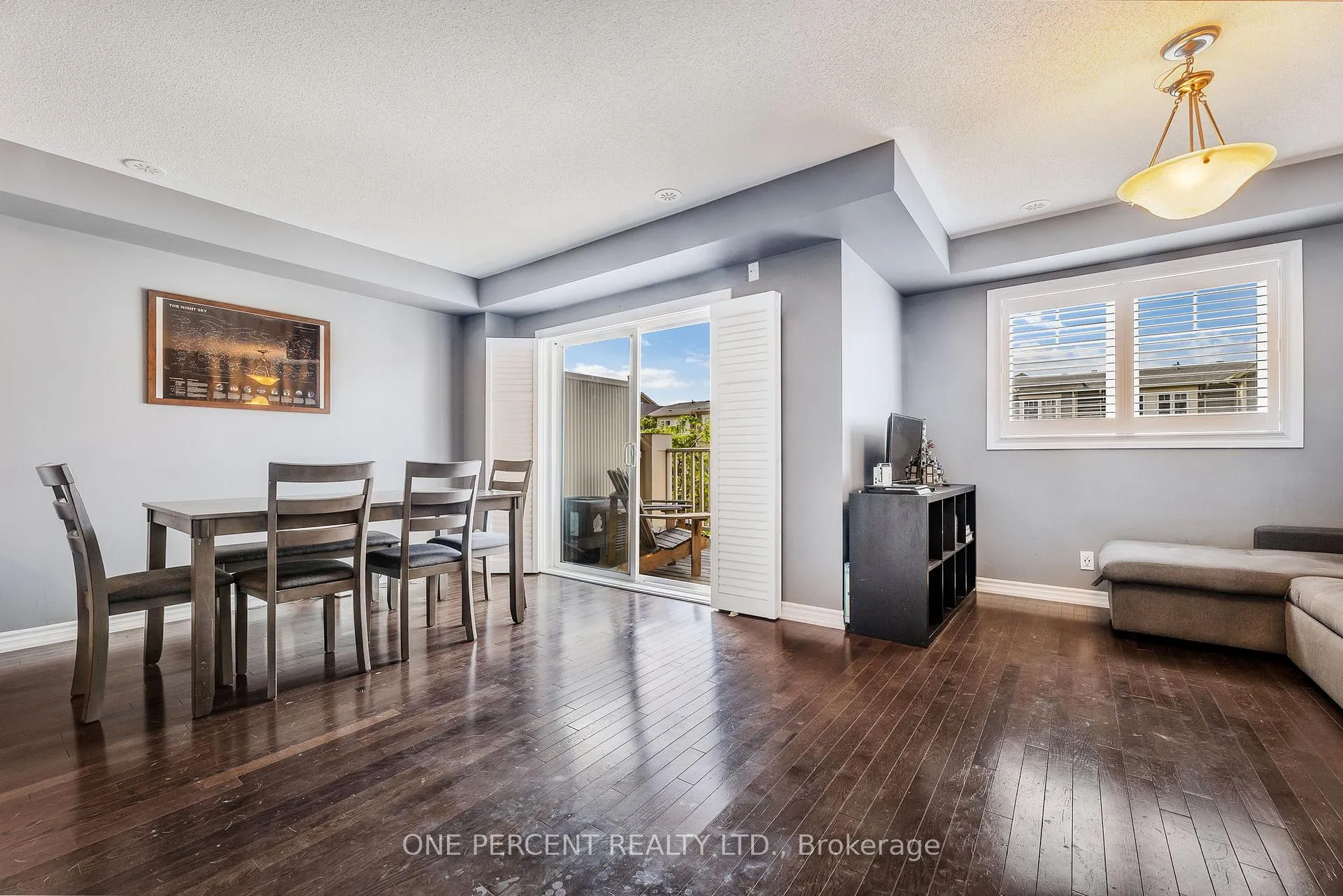Photo 7 of 19 Nearco Crescent, Oshawa, Windfields — HOMEH